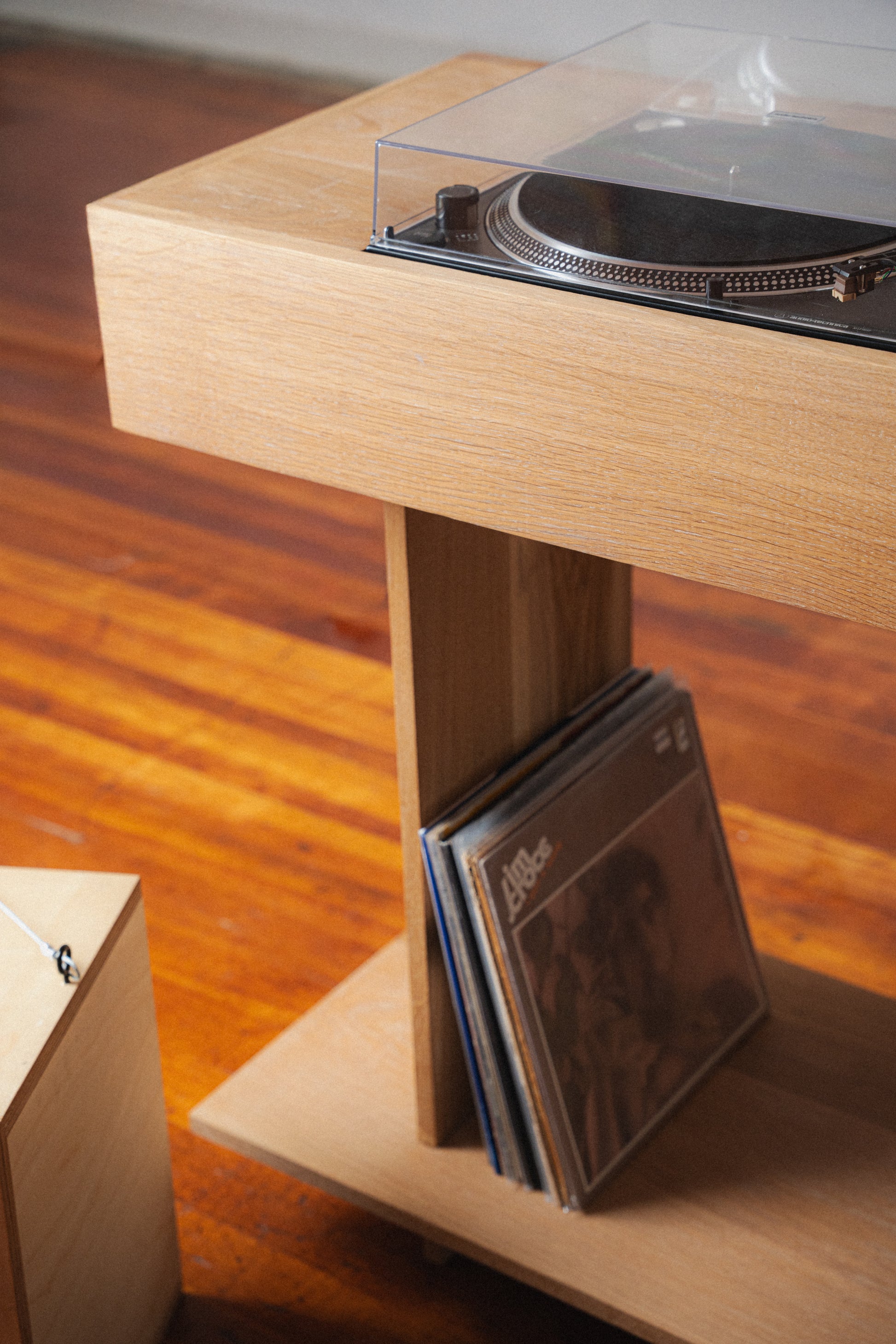 White Oak Record Table & Speakers by Ara Suhadolnik