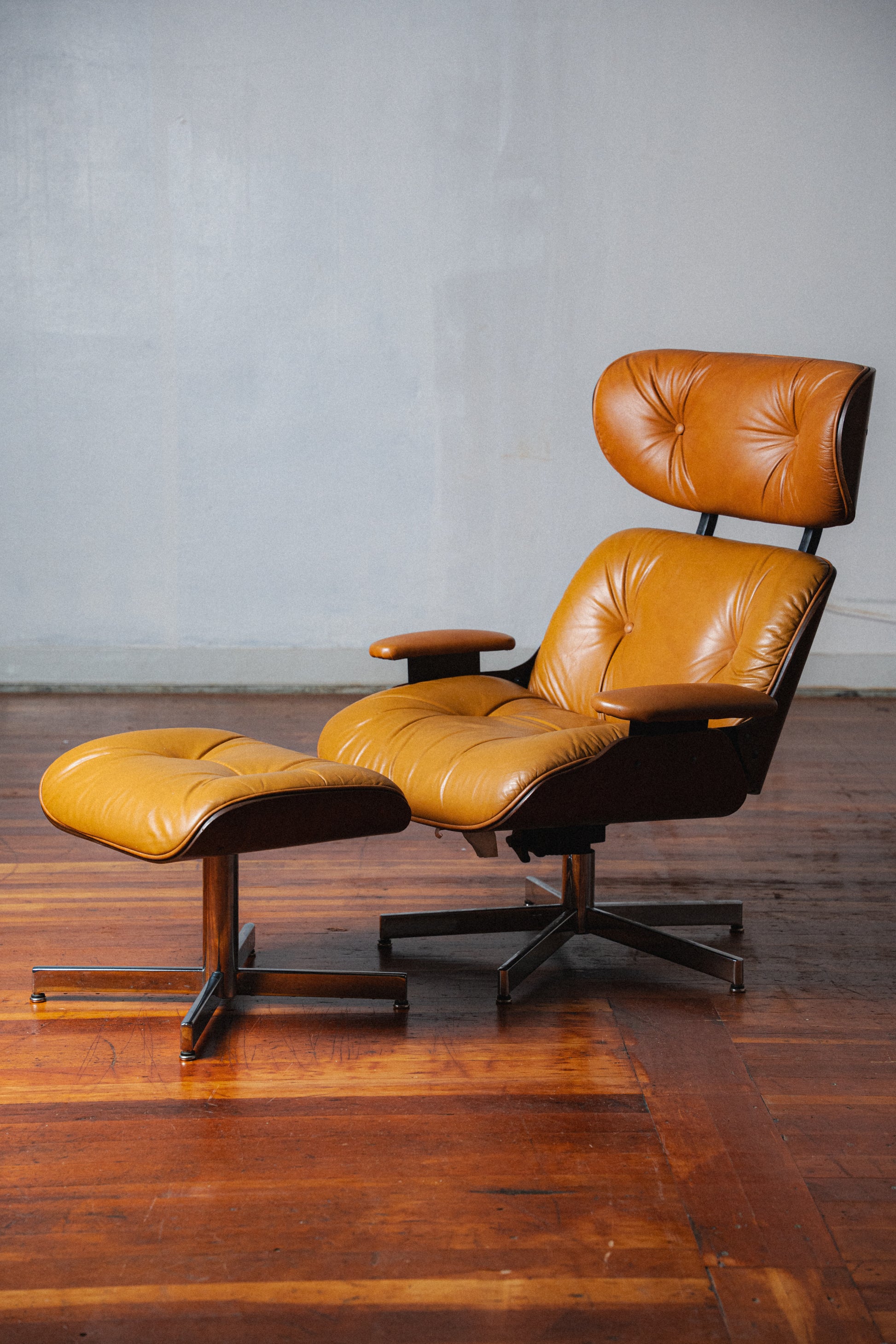 Plycraft Eames-Style Chair