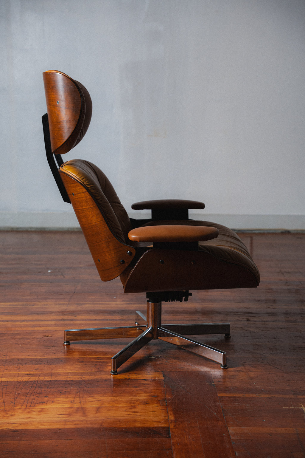 Plycraft Eames-Style Chair