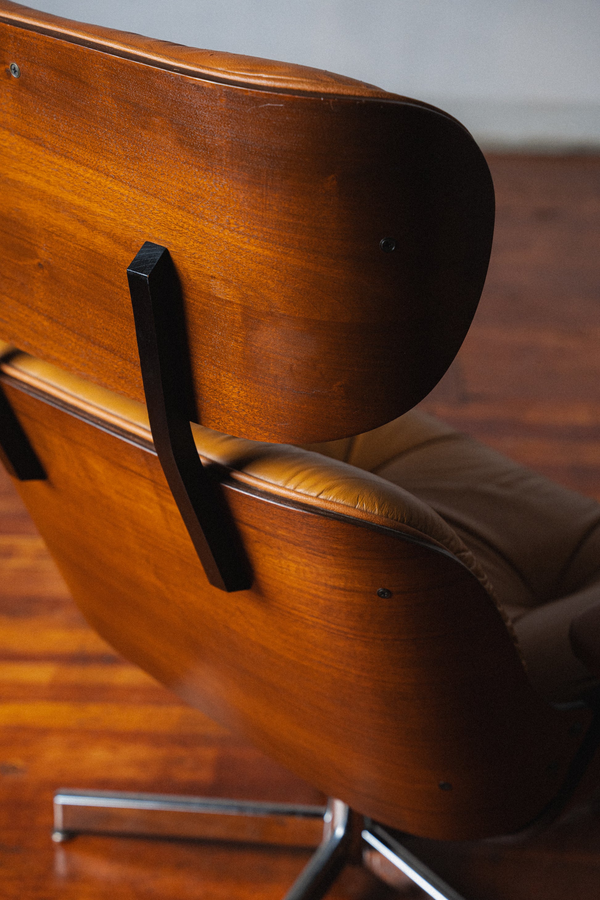 Plycraft Eames-Style Chair
