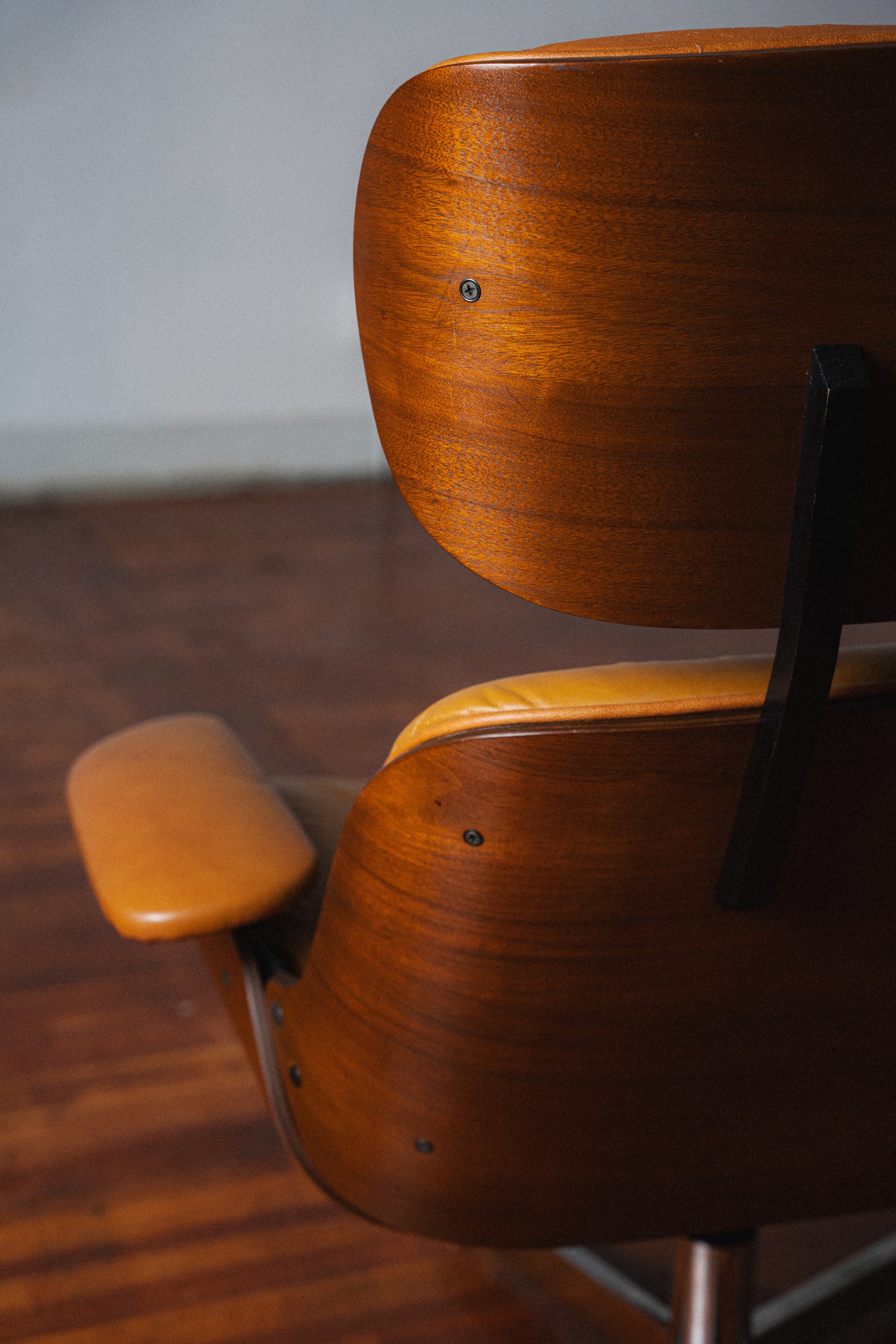 Plycraft Eames-Style Chair