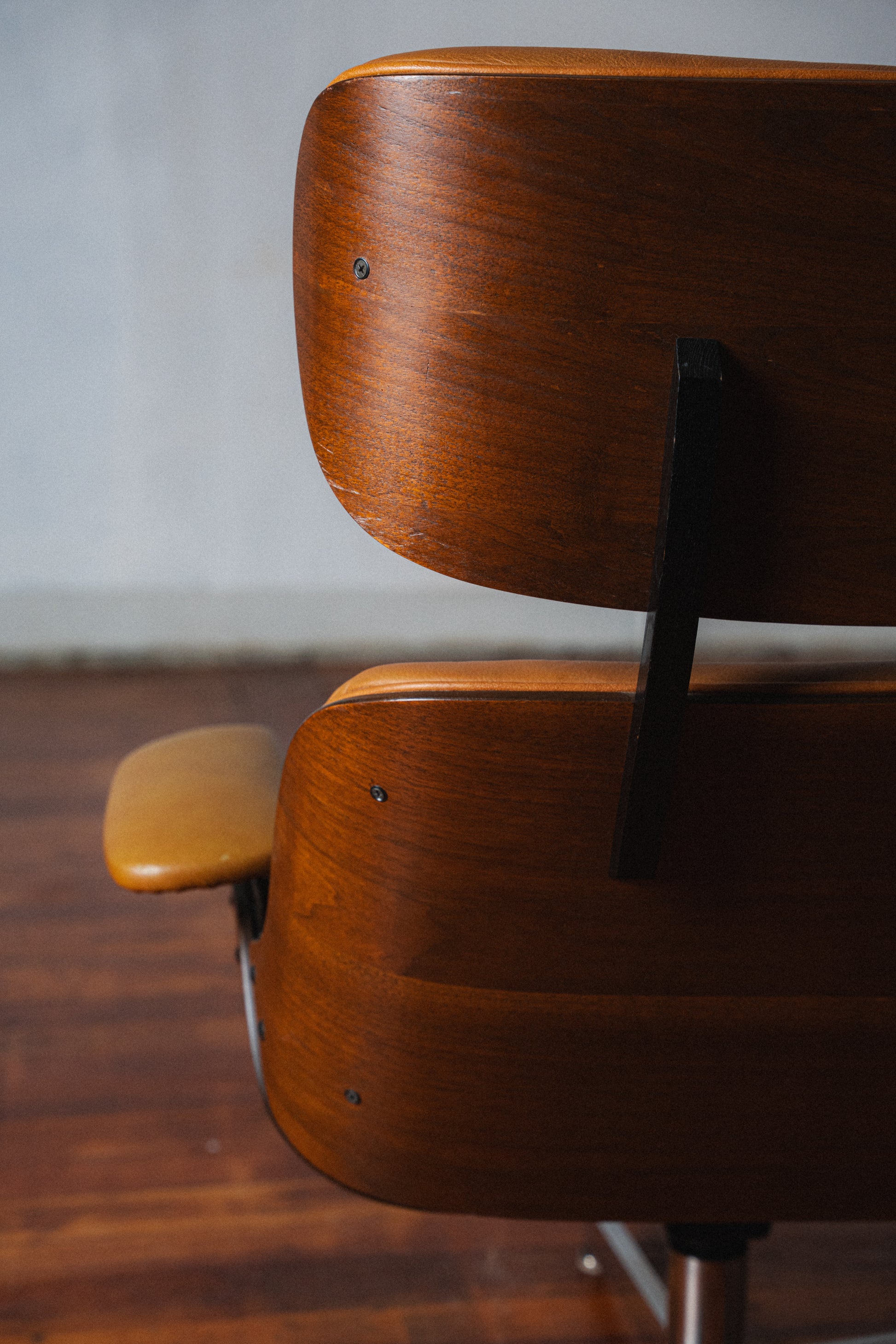 Plycraft Eames-Style Chair