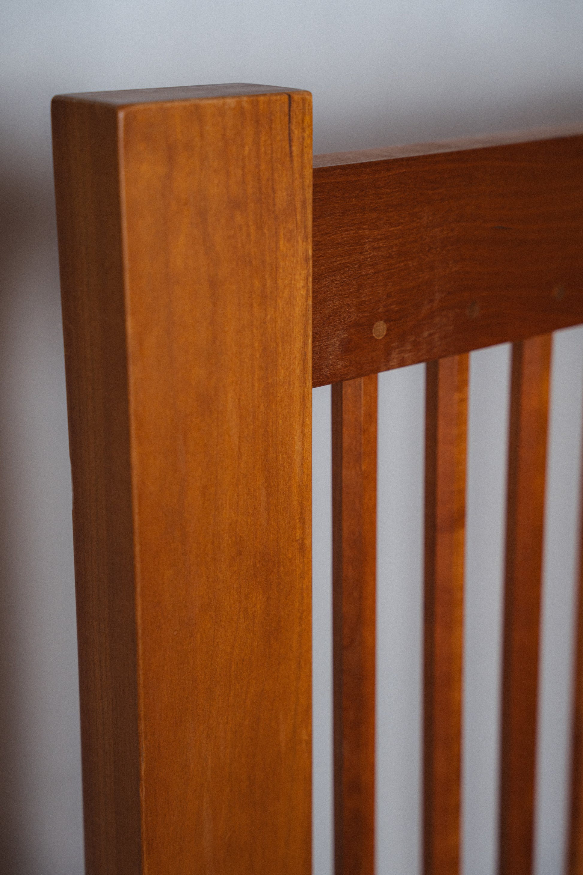 John Kelly J1 Series J-18 Spindle Cherry King Bed Frame