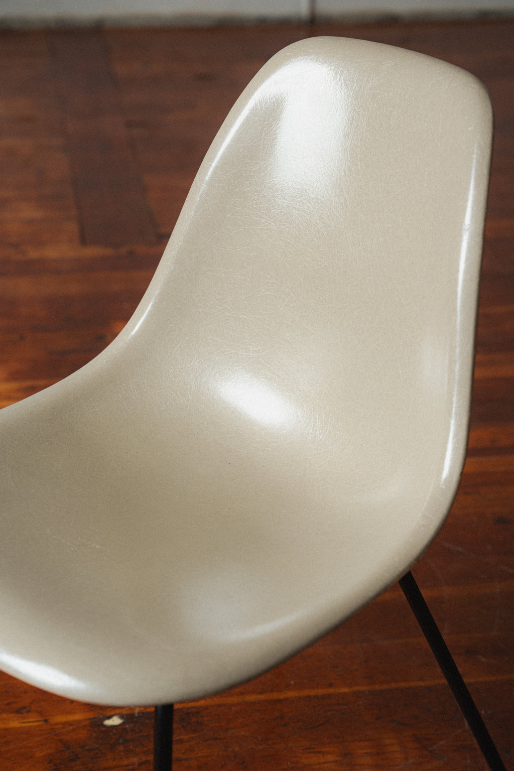 Eames Molded Fiberglass Chair