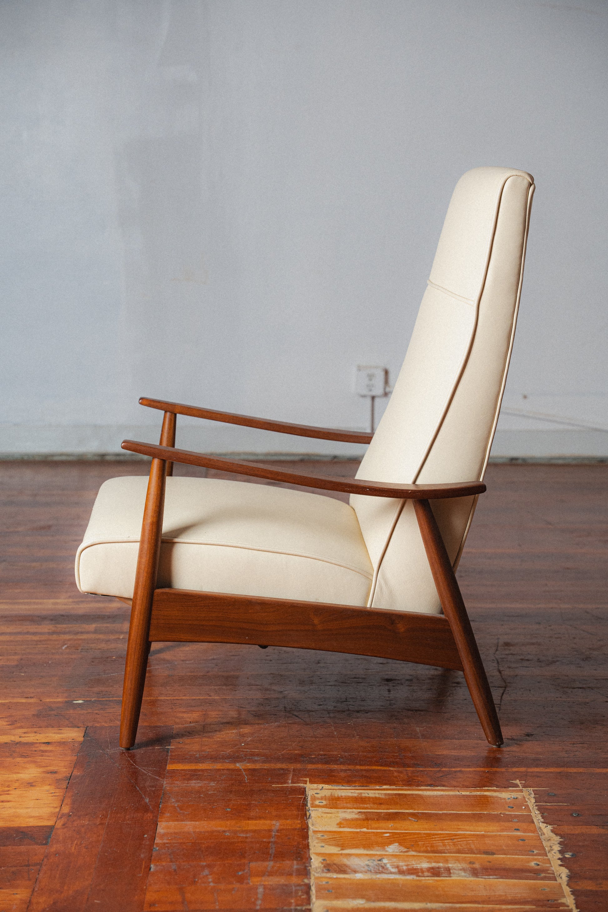 "Recliner 74" by Milo Baughman for Thayer Coggin