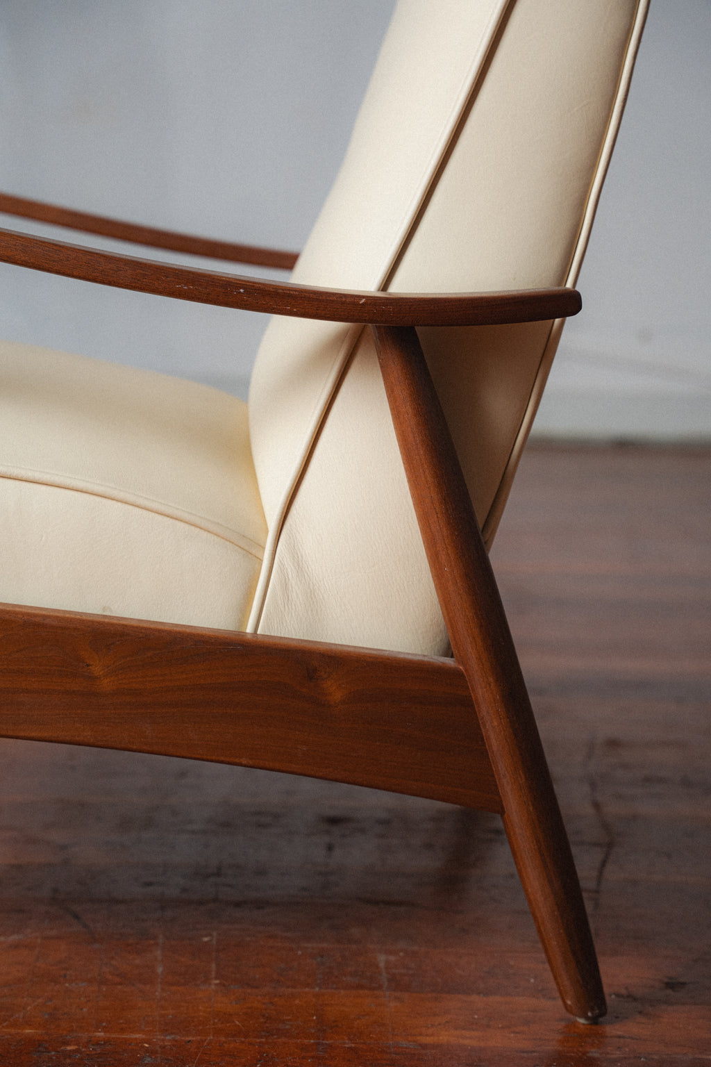 "Recliner 74" by Milo Baughman for Thayer Coggin
