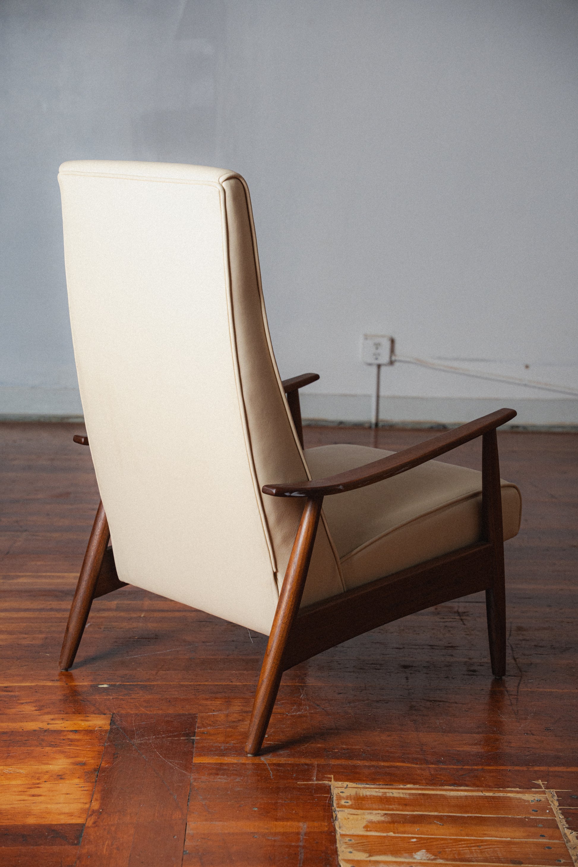 "Recliner 74" by Milo Baughman for Thayer Coggin