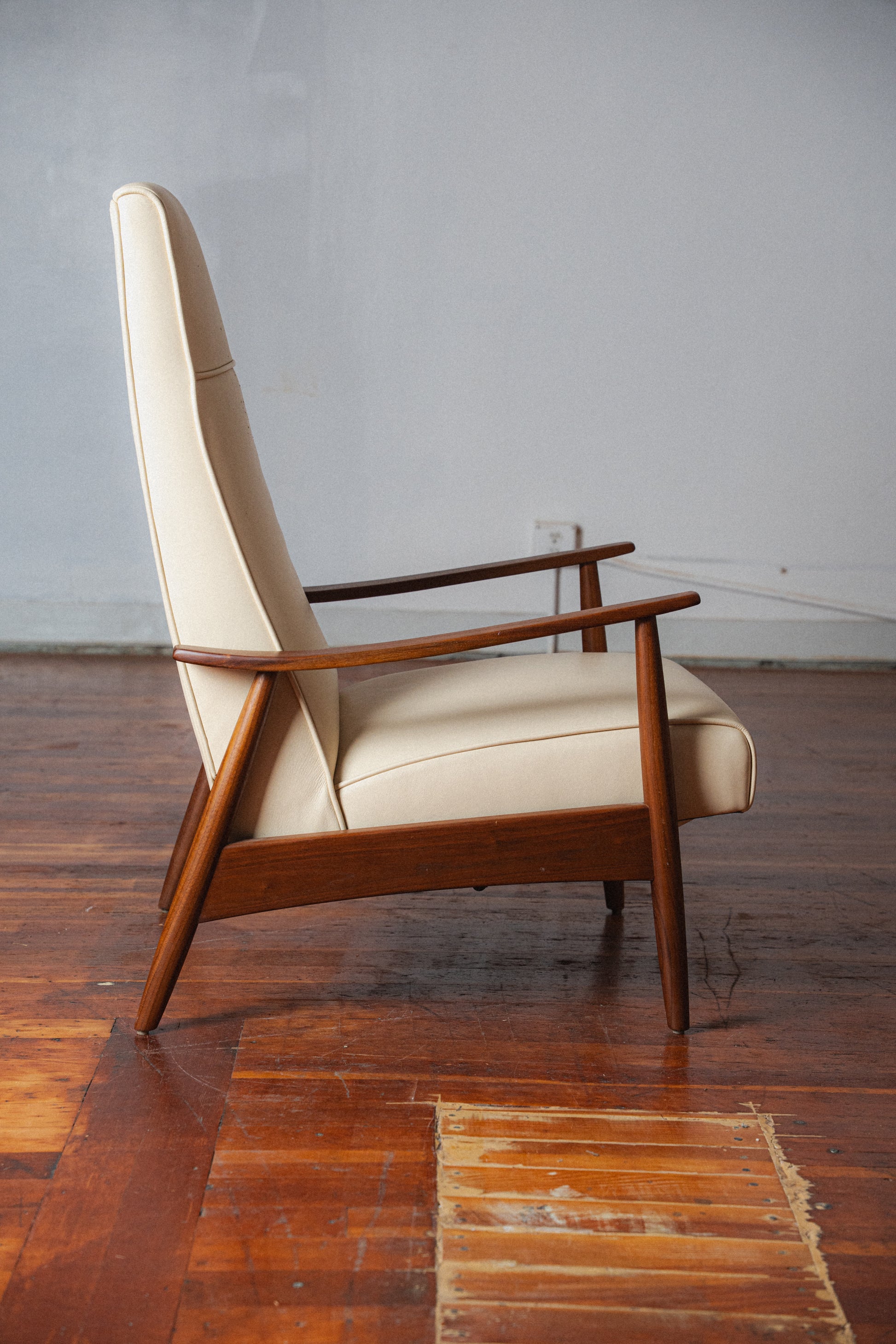 "Recliner 74" by Milo Baughman for Thayer Coggin