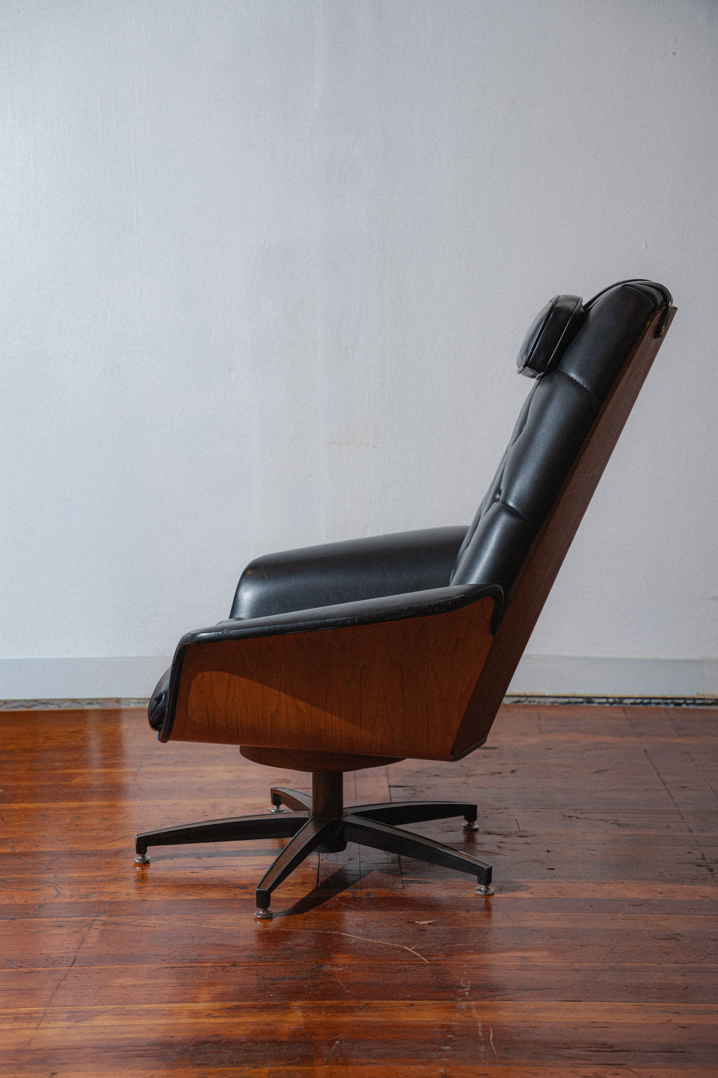 Mr. Chair by George Mulhauser for Plycraft