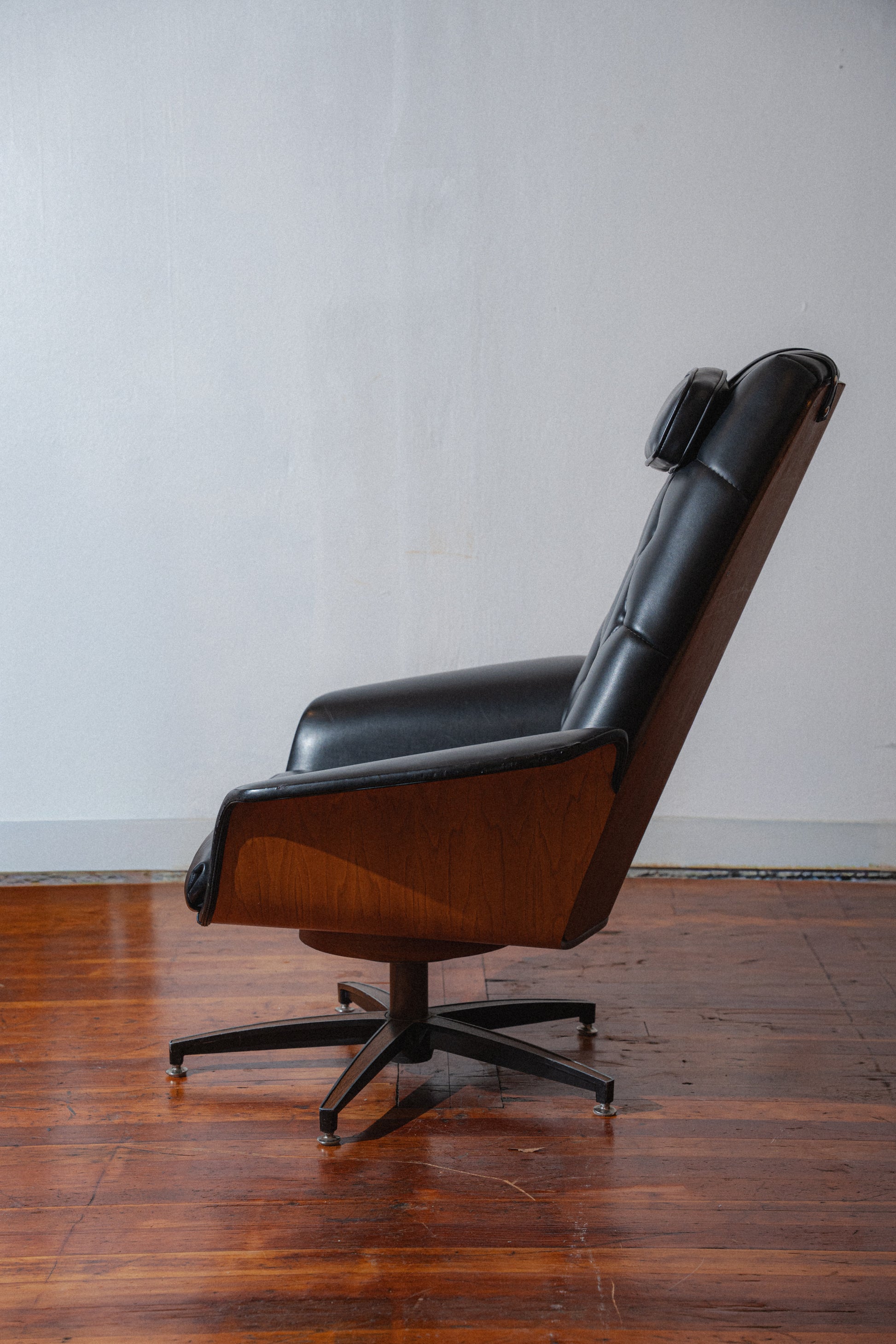 Mr. Chair by George Mulhauser for Plycraft