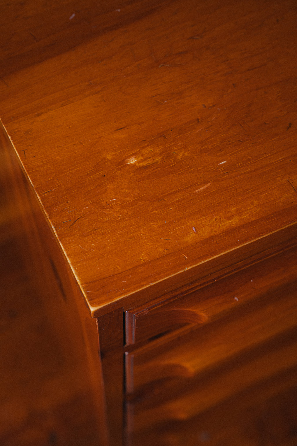 Pine 6-Drawer Dresser by Franklin Shockey Company