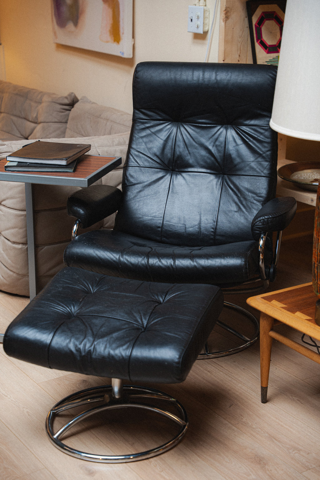 Ekornes Stressless Lounger + Ottoman