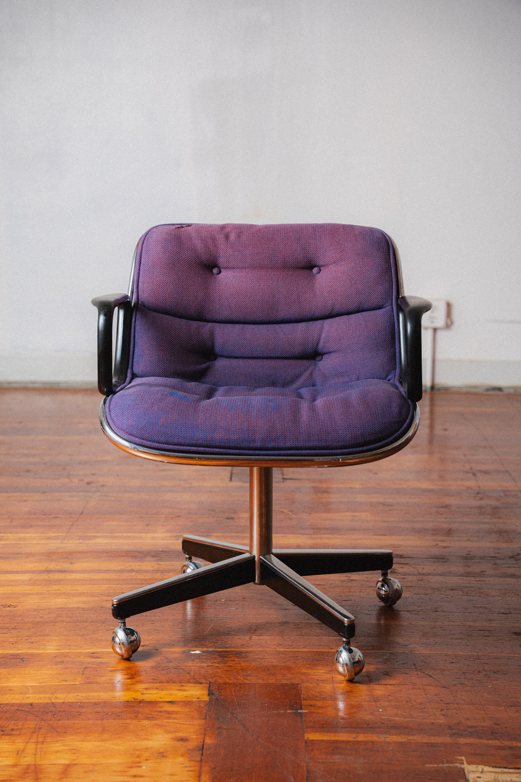 1960s Pollock Executive Chair by Charles Pollock for Knoll