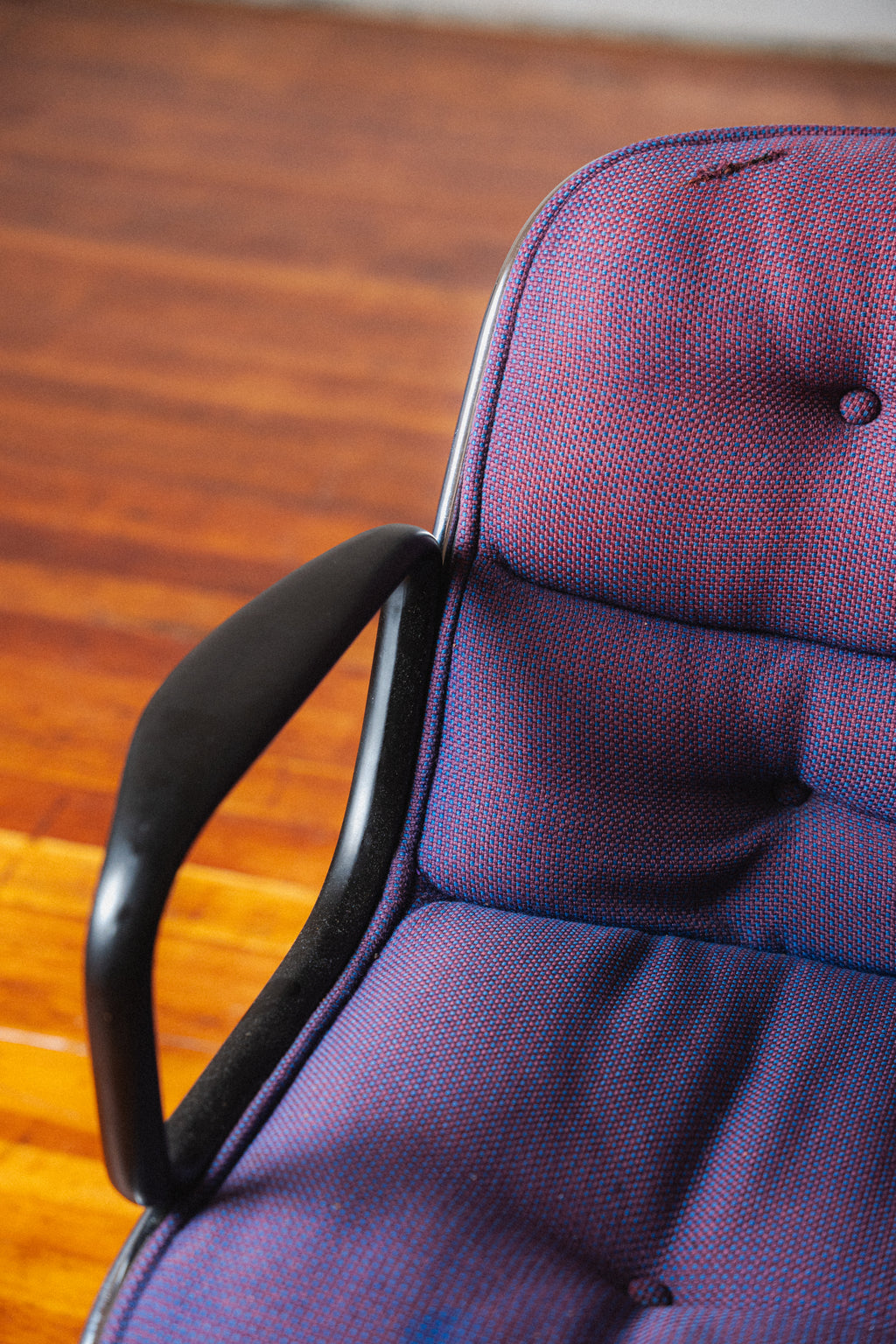 1960s Pollock Executive Chair by Charles Pollock for Knoll