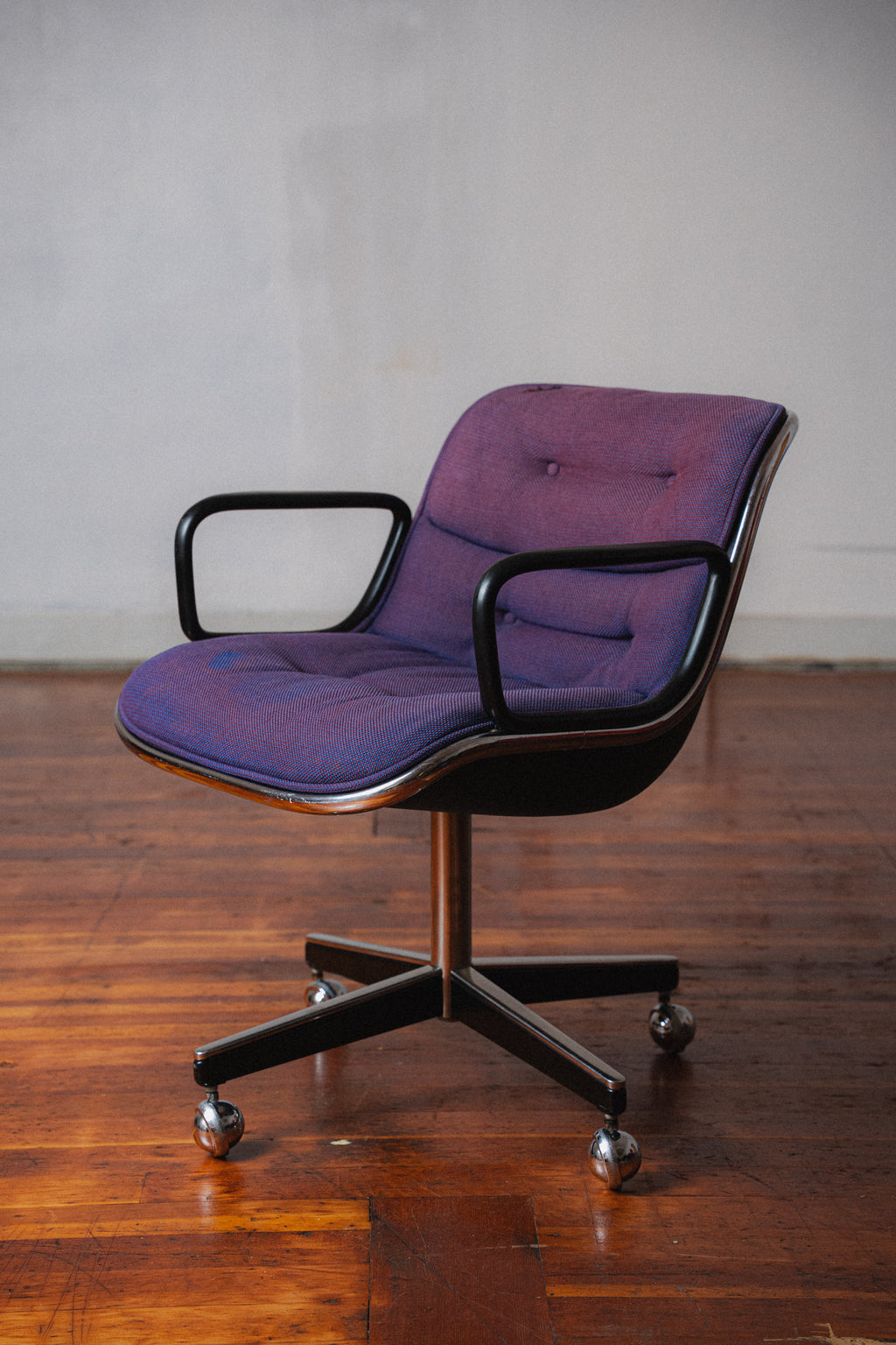 1960s Pollock Executive Chair by Charles Pollock for Knoll