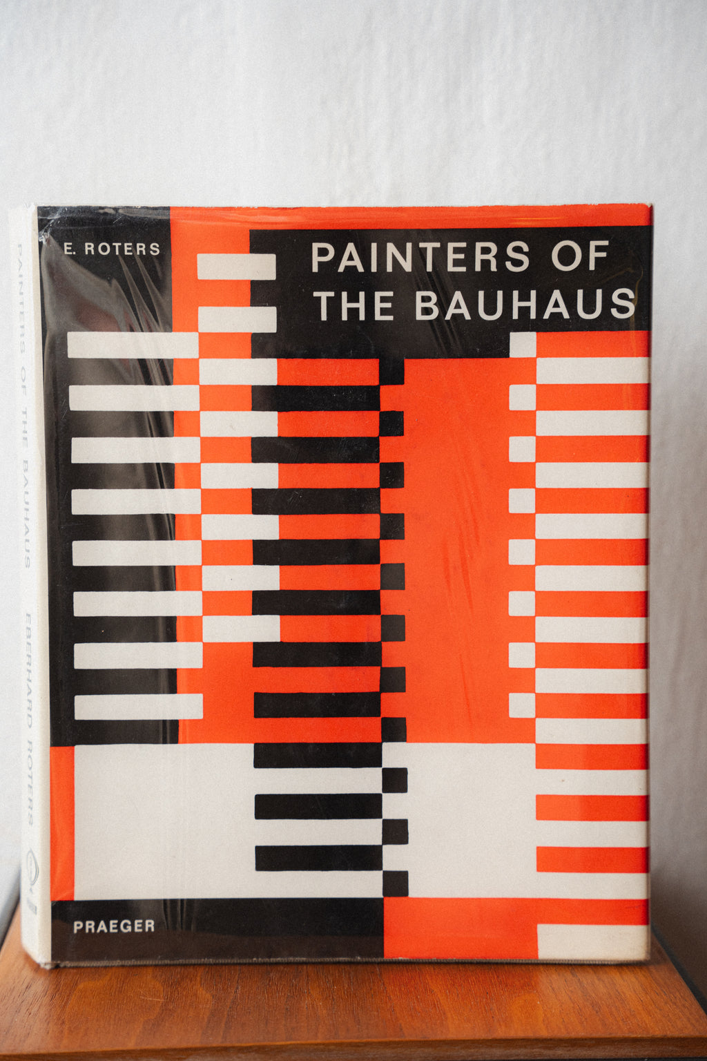 Painters of the Bauhaus by Praeger