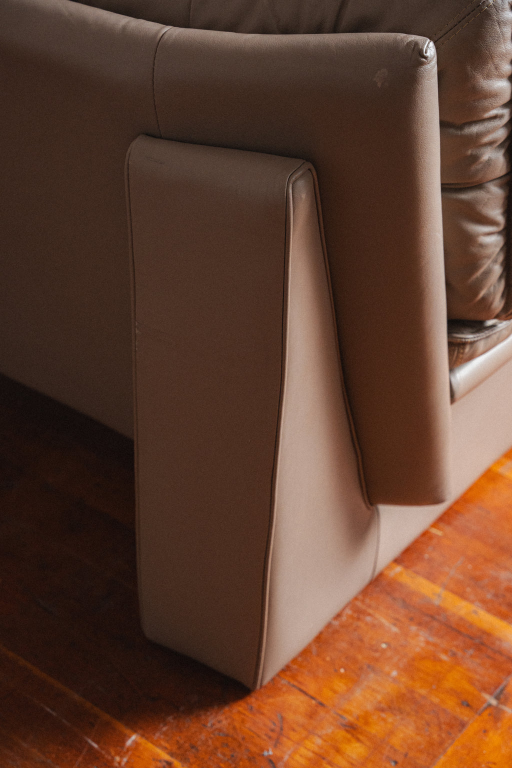 Nicoletti Salotti Postmodern Italian Loveseat