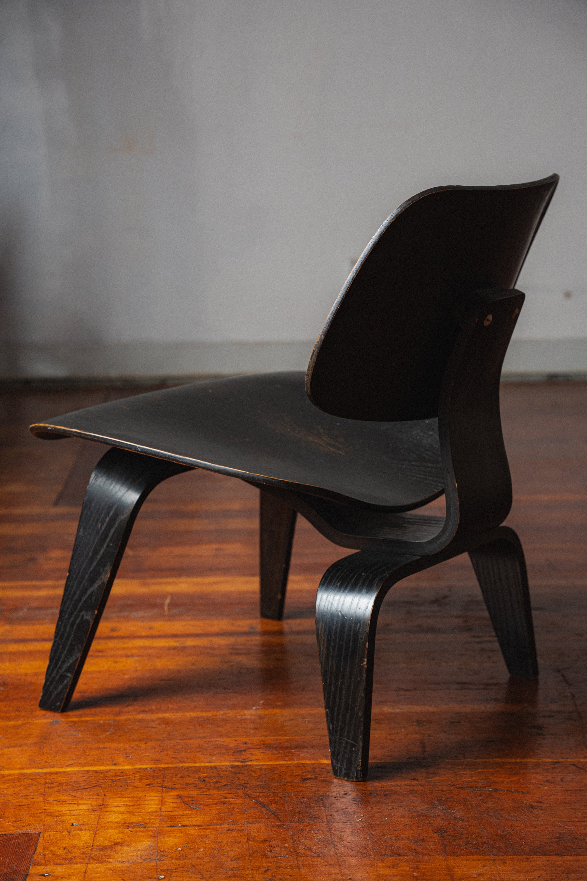 Rare 1946 Eames LCW 5-2-5 Chair, for Evans, Pre-Herman Miller