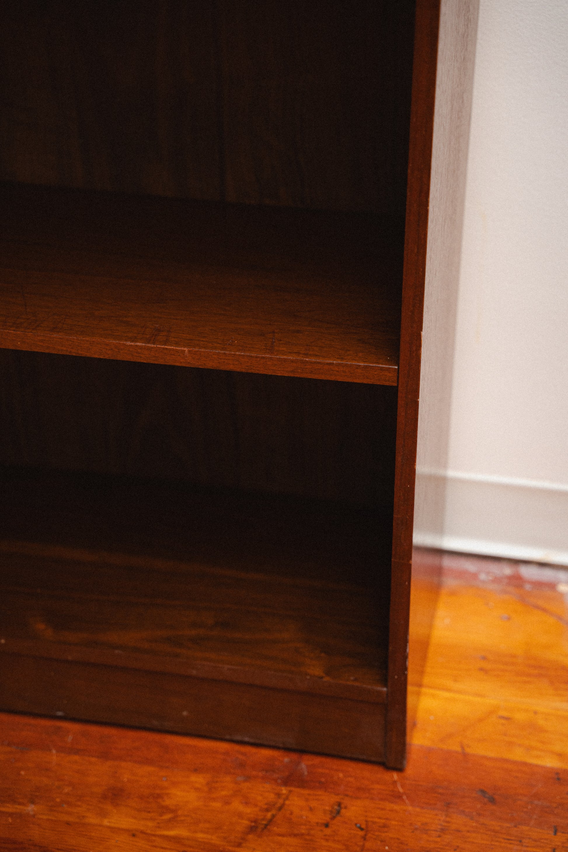 Stained Teak Bookshelf w/ Curved Top
