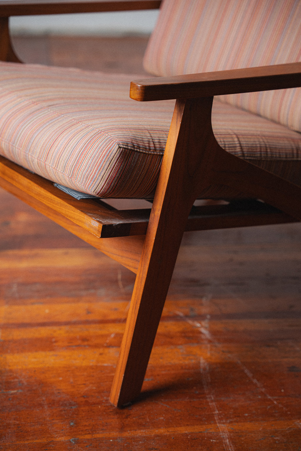 MCM Walnut Lounge Chair