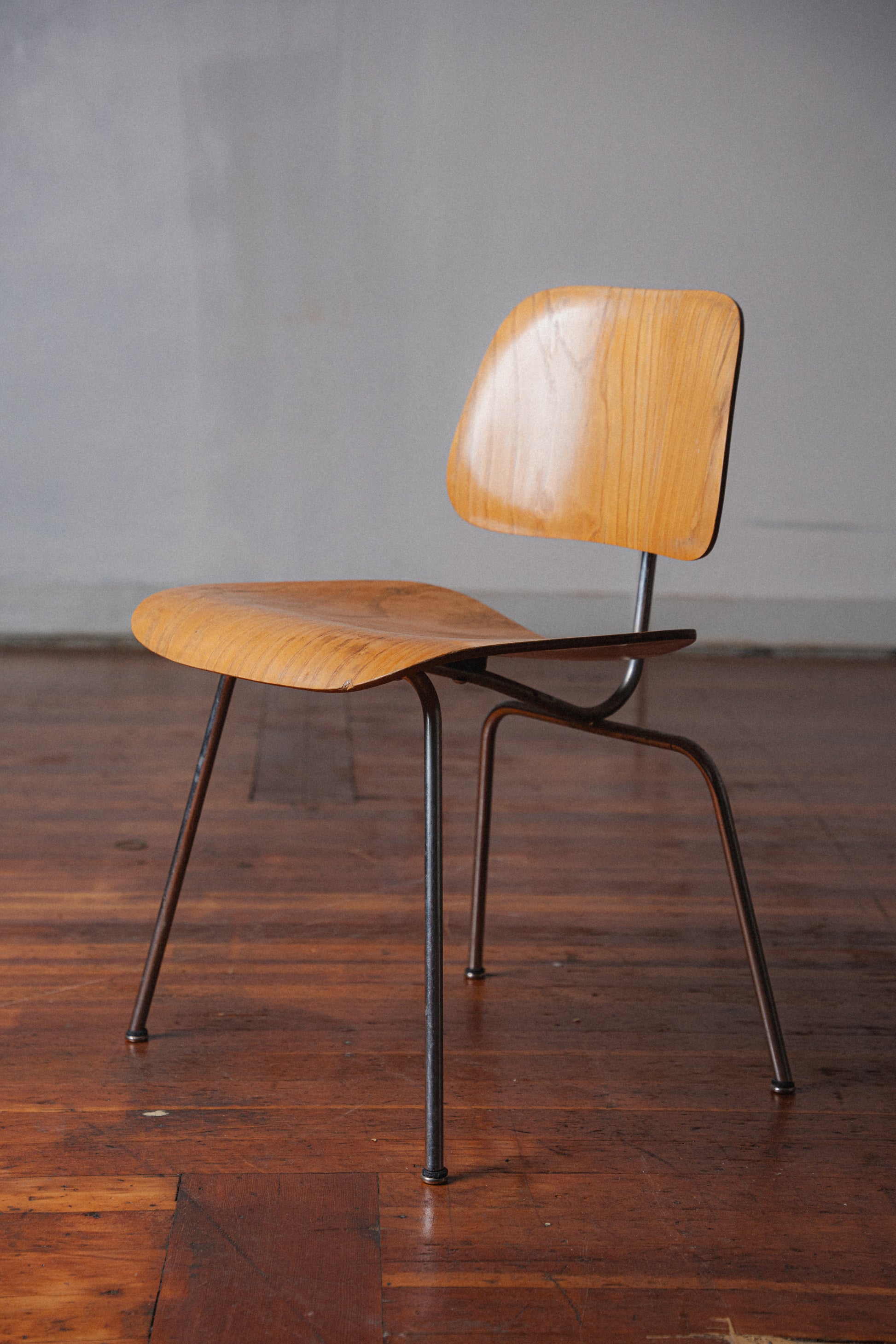 1947-1949 Eames DCM Chair for Evans-Herman Miller