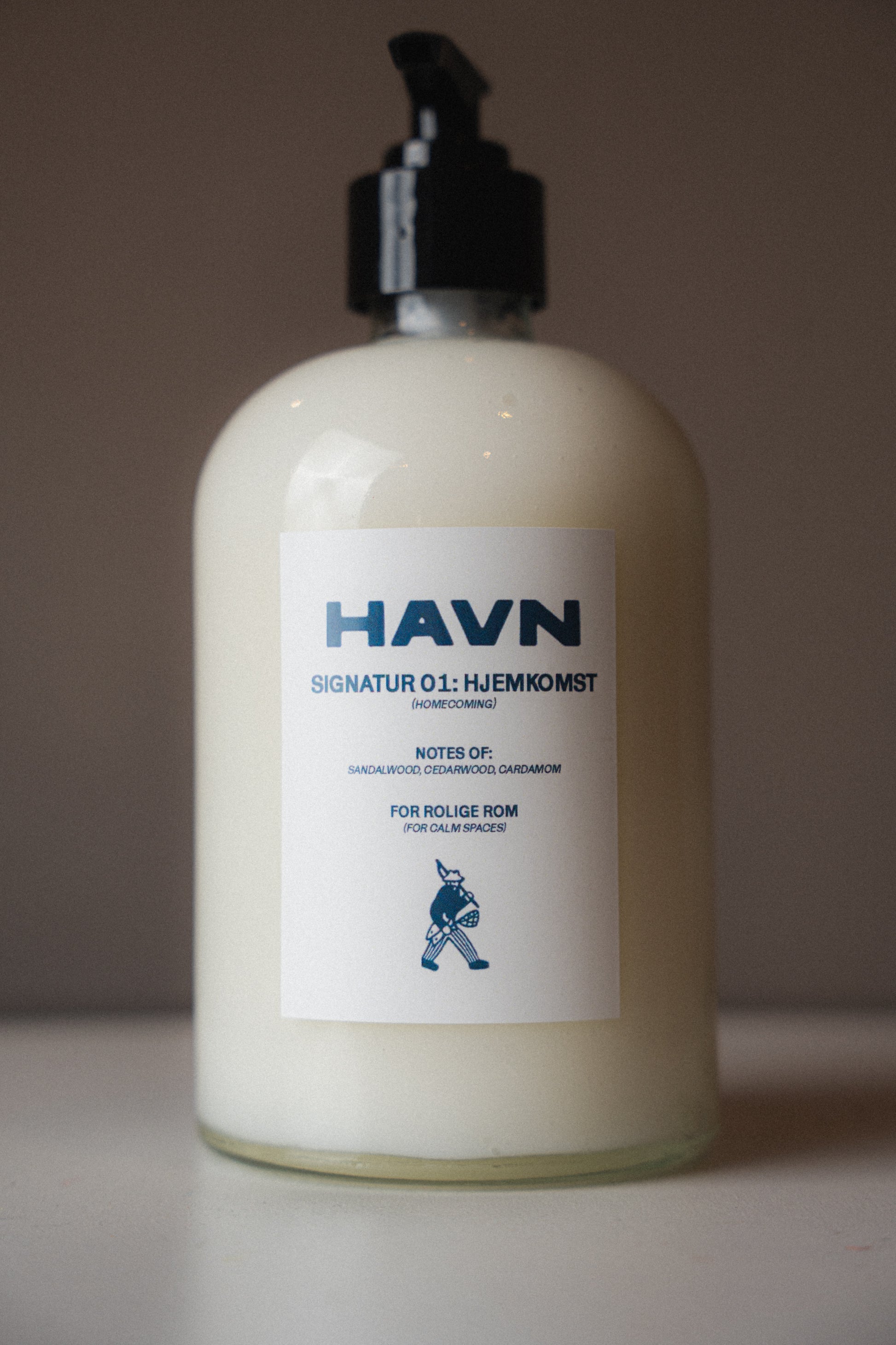 SIGNATUR 01: Hjemkomst — Hand + Body Lotion