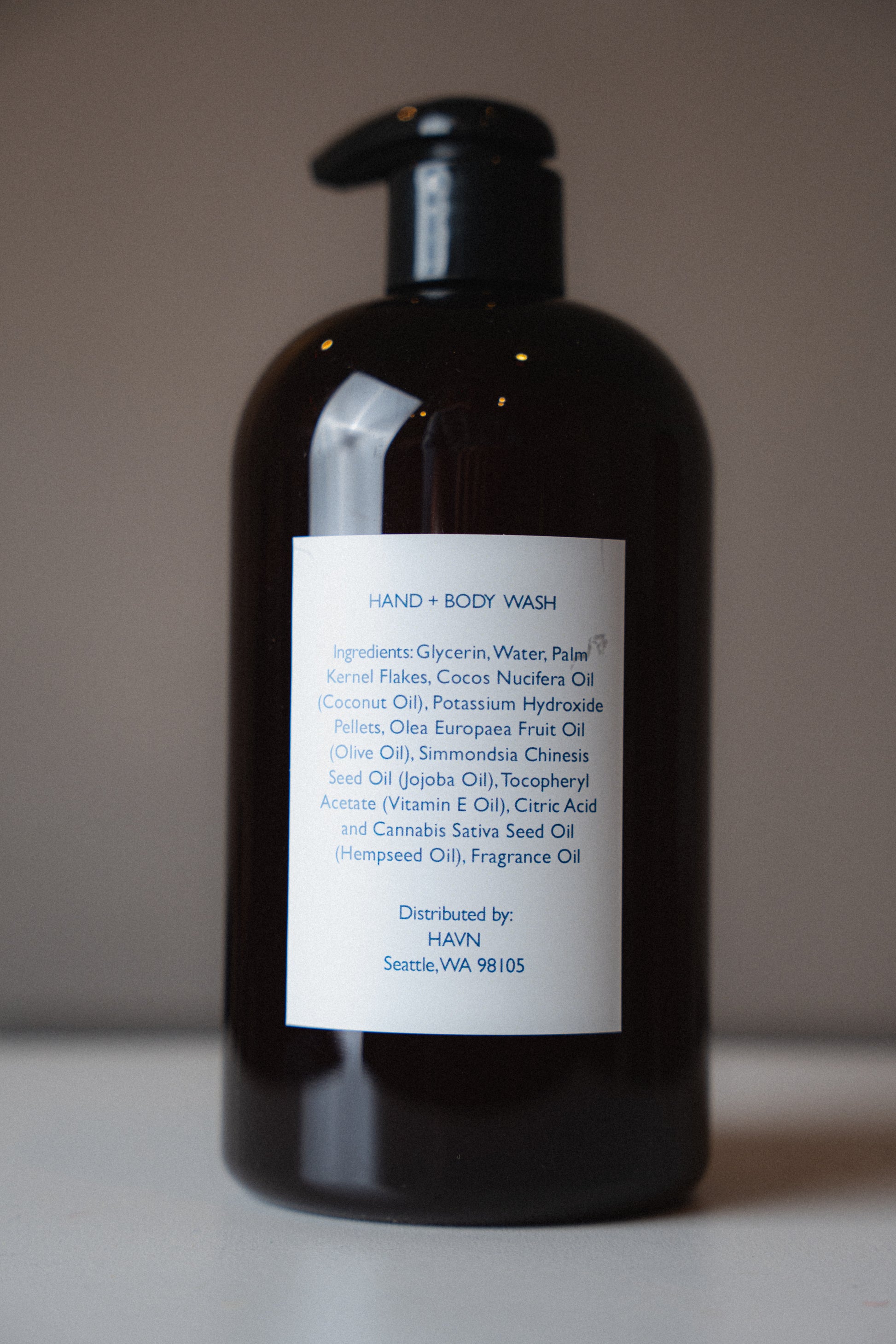 SIGNATUR 01: Hjemkomst — Hand + Body Wash
