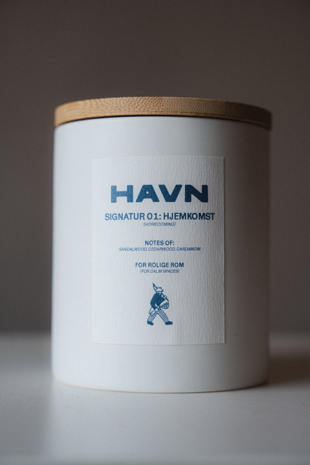 Signatur 01: Hjemkomst 12oz Soy Candle