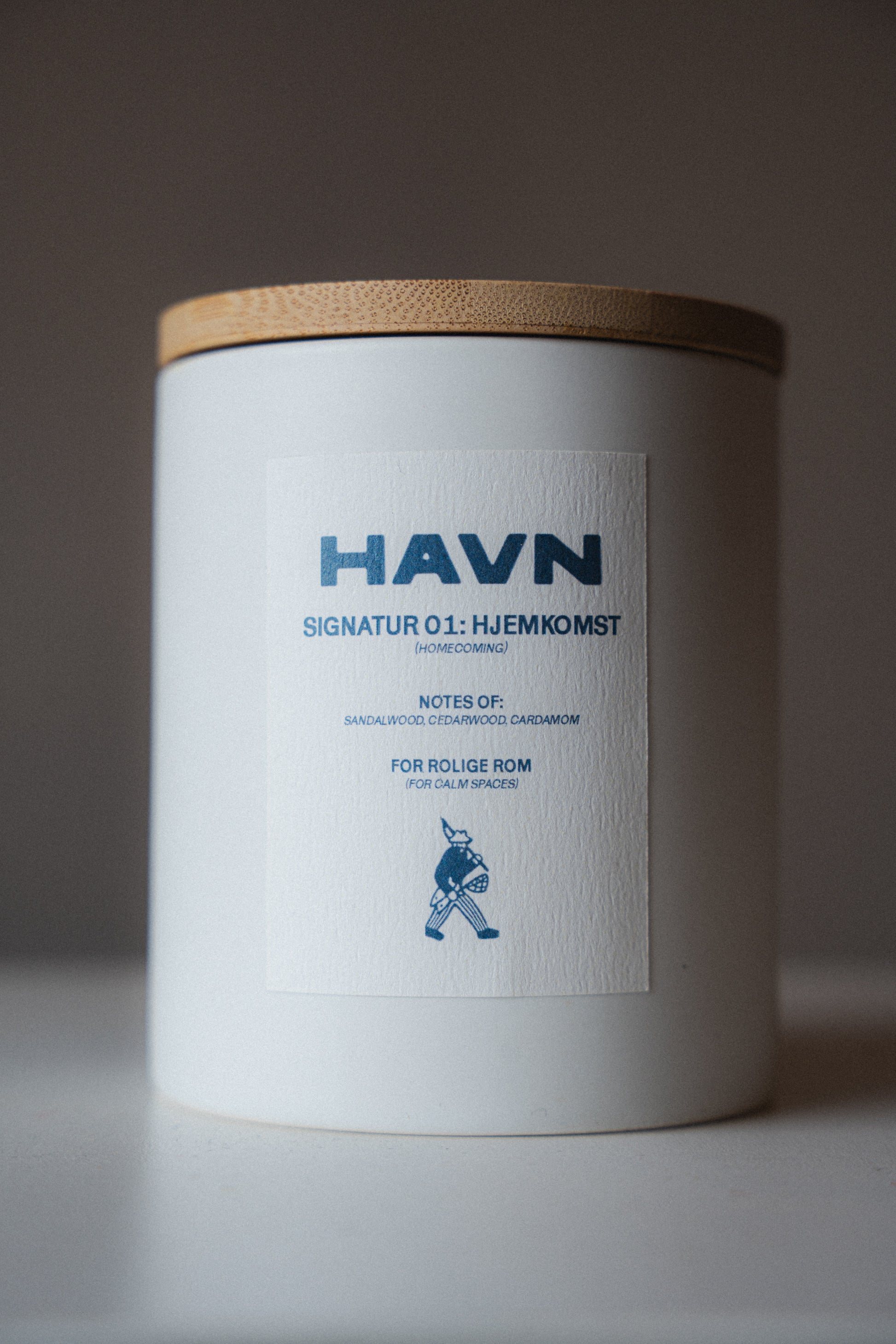 Signatur 01: Hjemkomst 12oz Soy Candle