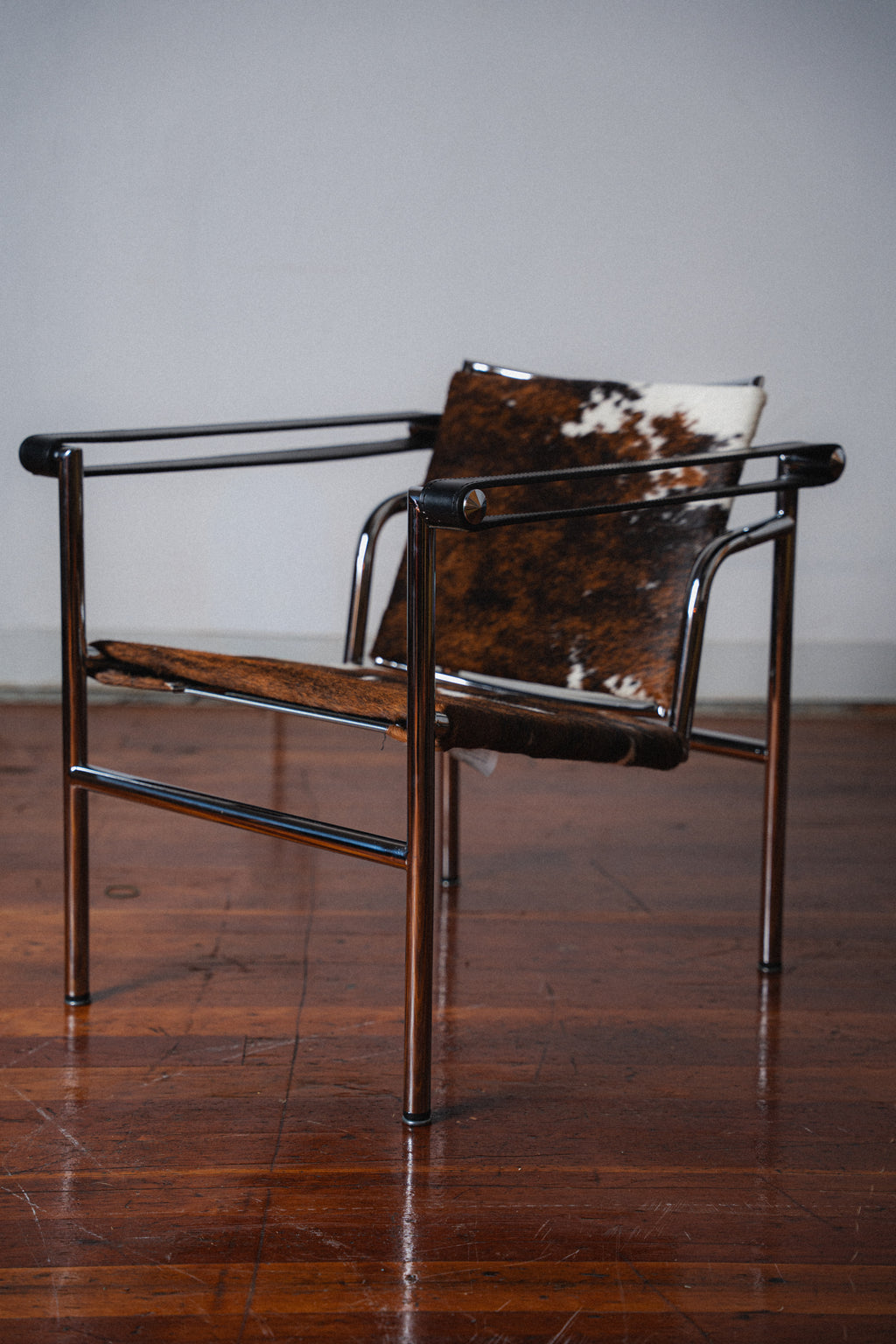 LC1 Chair in Cowhide by Le Corbusier for Cassina (2 Available)