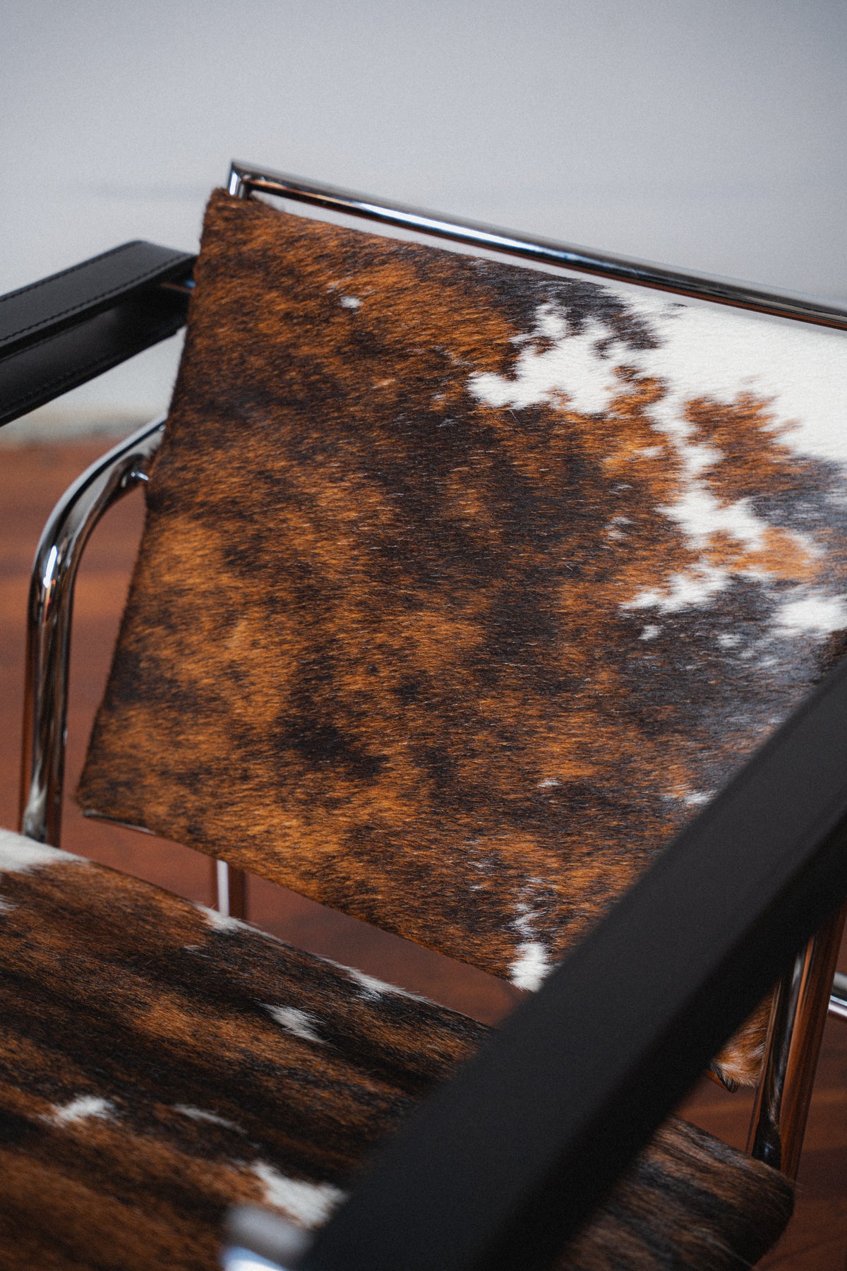 LC1 Chair in Cowhide by Le Corbusier for Cassina (2 Available)