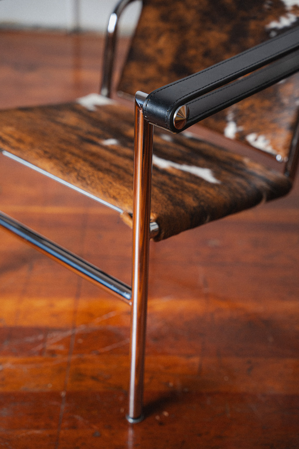 LC1 Chair in Cowhide by Le Corbusier for Cassina (2 Available)