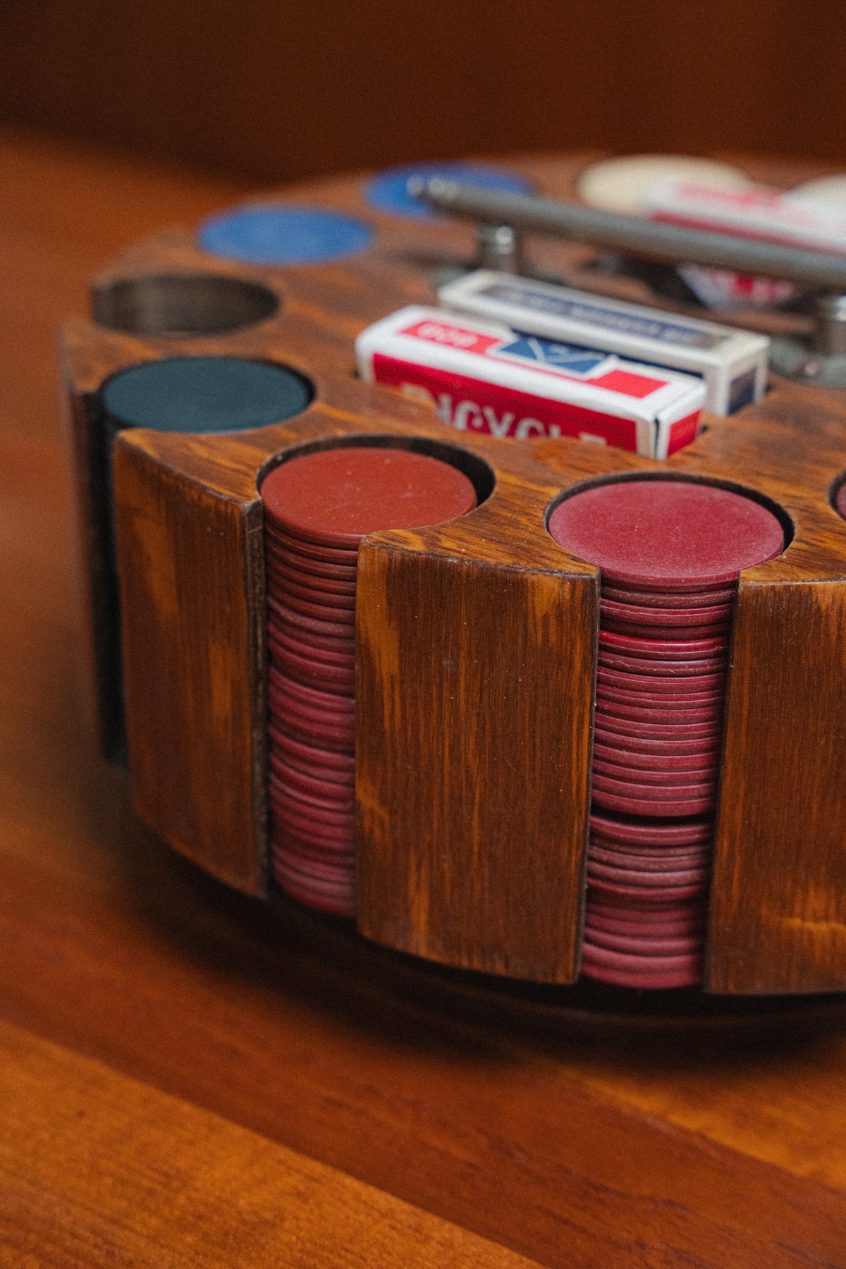 Vintage Oak Poker Caddy/Set