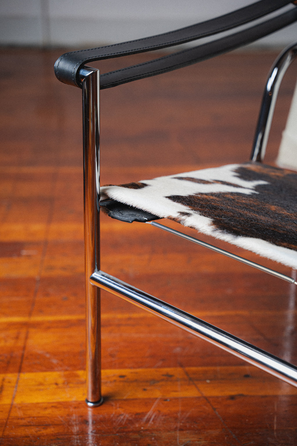LC1 "Basculant" Chair in Cowhide by Le Corbusier for Cassina