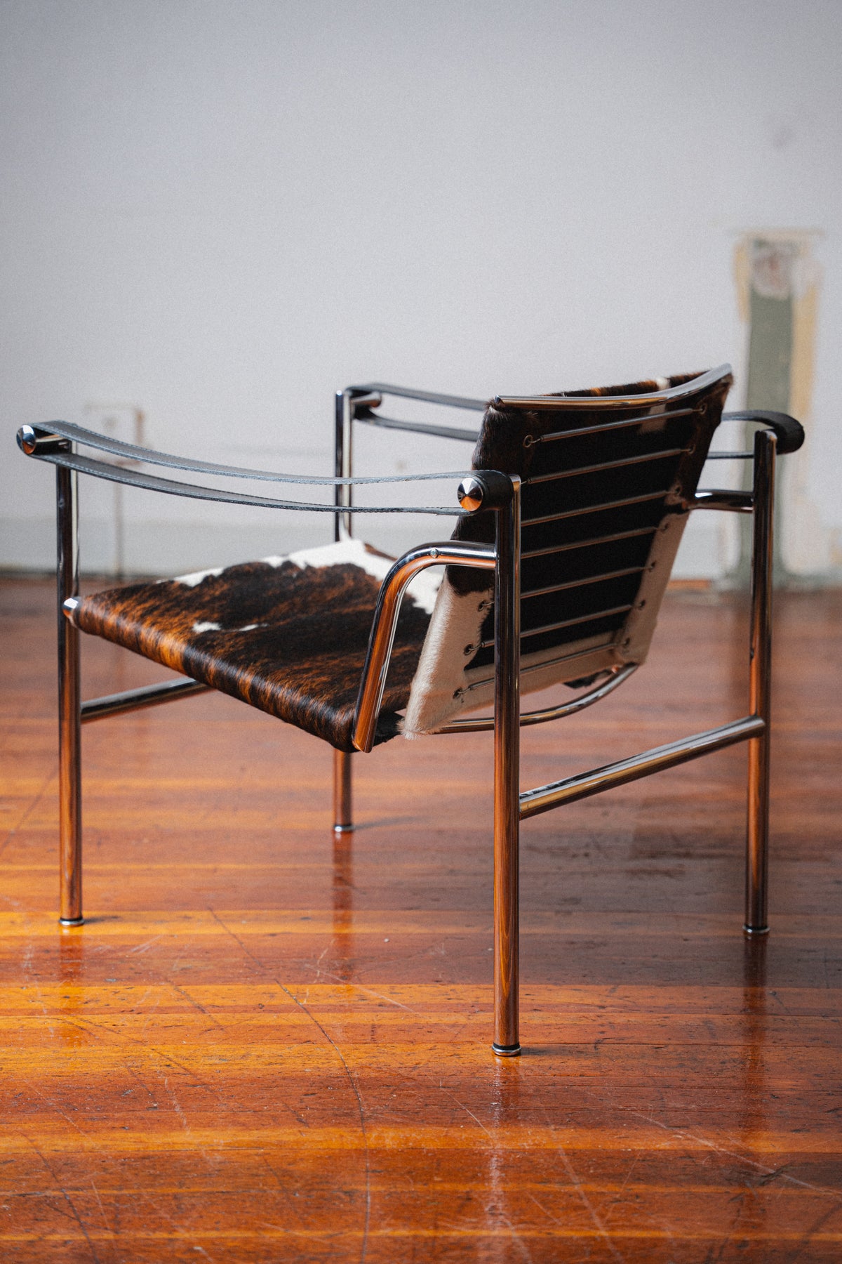 LC1 "Basculant" Chair in Cowhide by Le Corbusier for Cassina