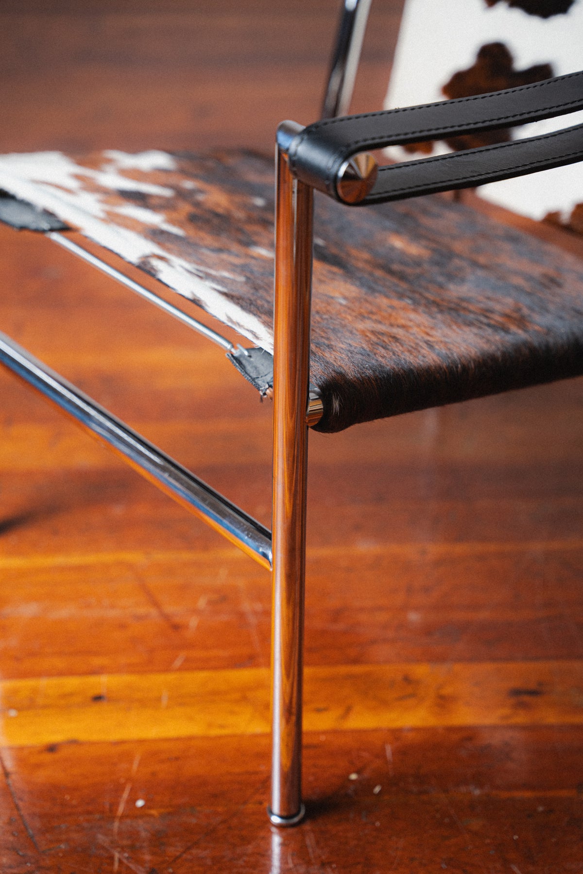 LC1 "Basculant" Chair in Cowhide by Le Corbusier for Cassina