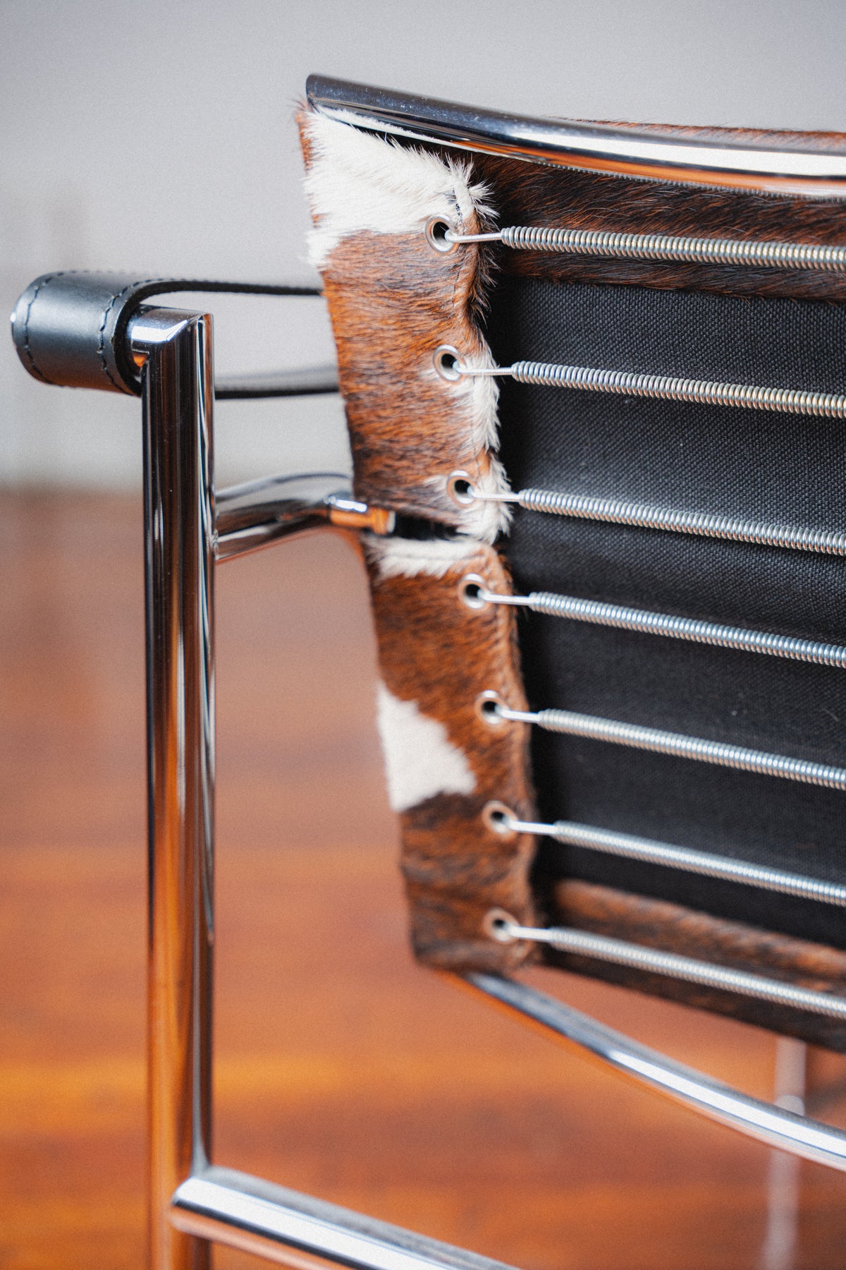 LC1 "Basculant" Chair in Cowhide by Le Corbusier for Cassina