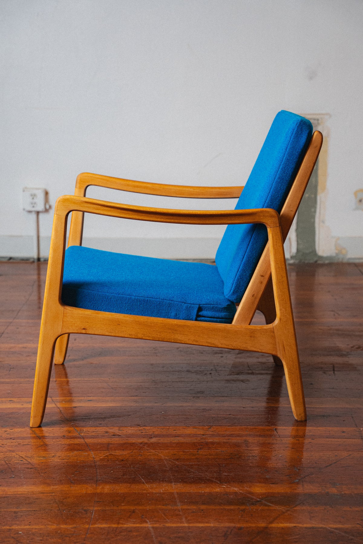 Beech FD 109 Lounge Chair & Footstool by Ole Wanscher for France & Daverkosen