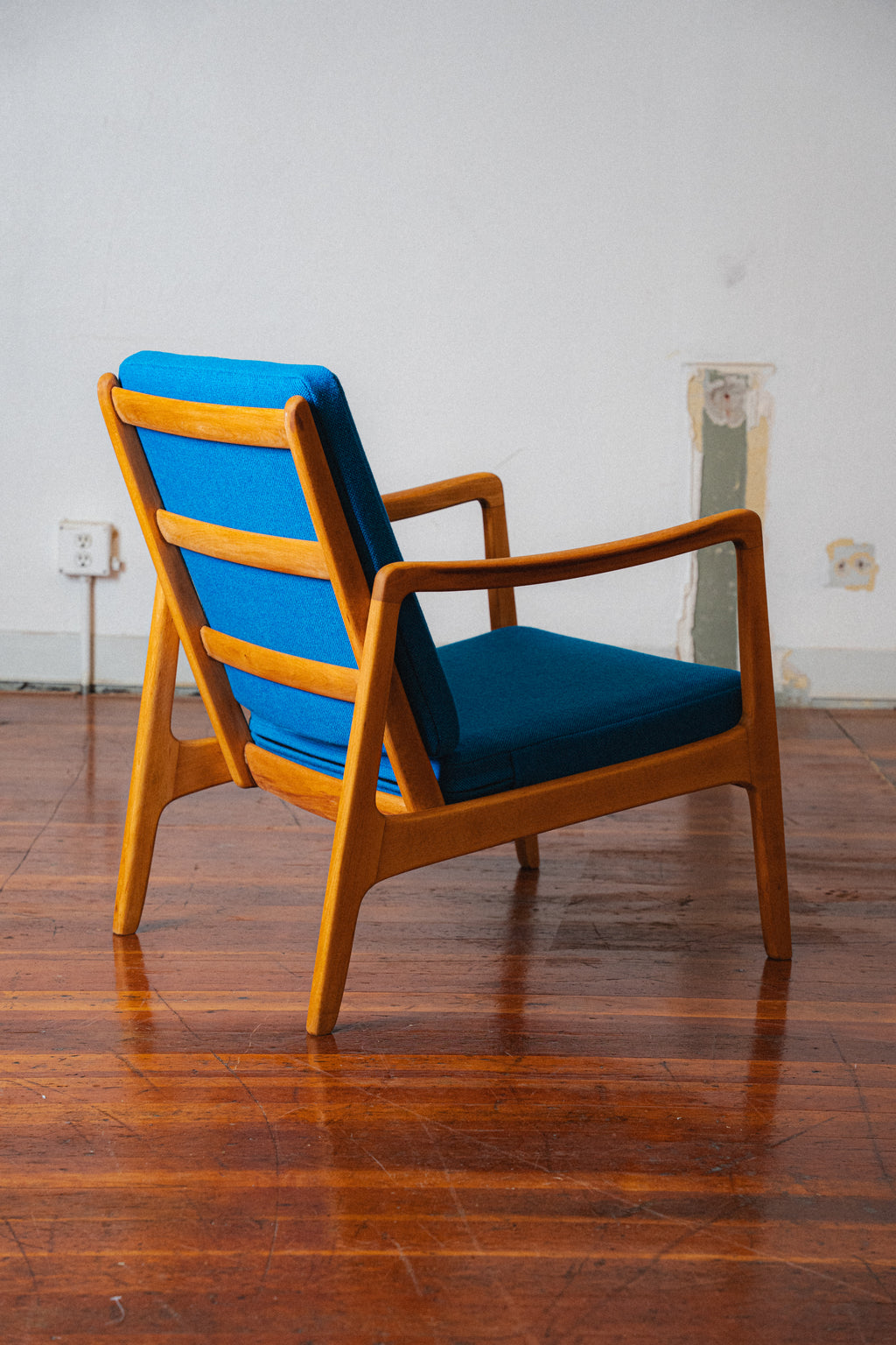 Beech FD 109 Lounge Chair & Footstool by Ole Wanscher for France & Daverkosen