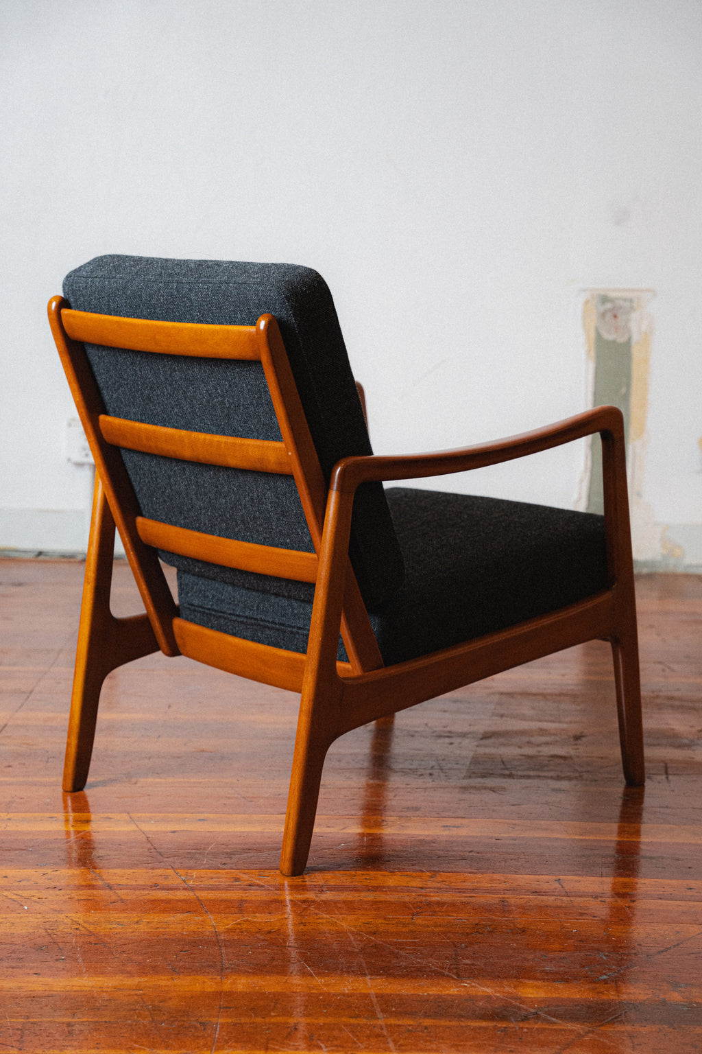 Beech FD 109 Lounge Chair by Ole Wanscher for France & Daverkosen