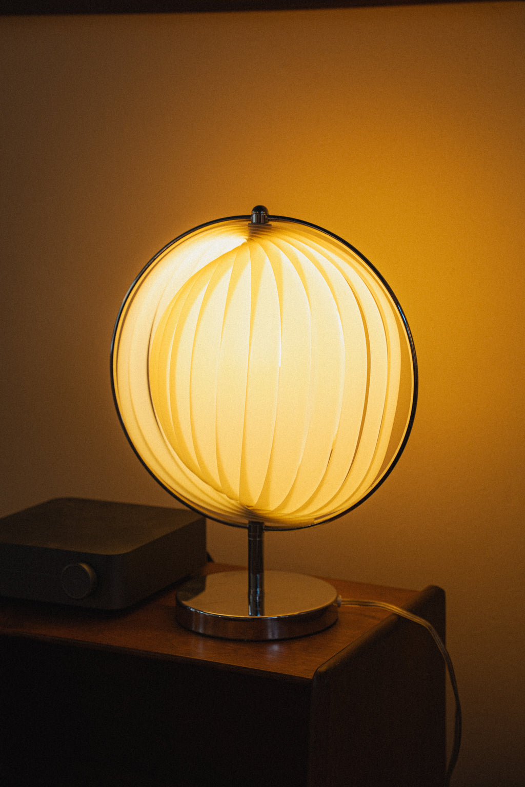 Kare Design Moon Table Lamp