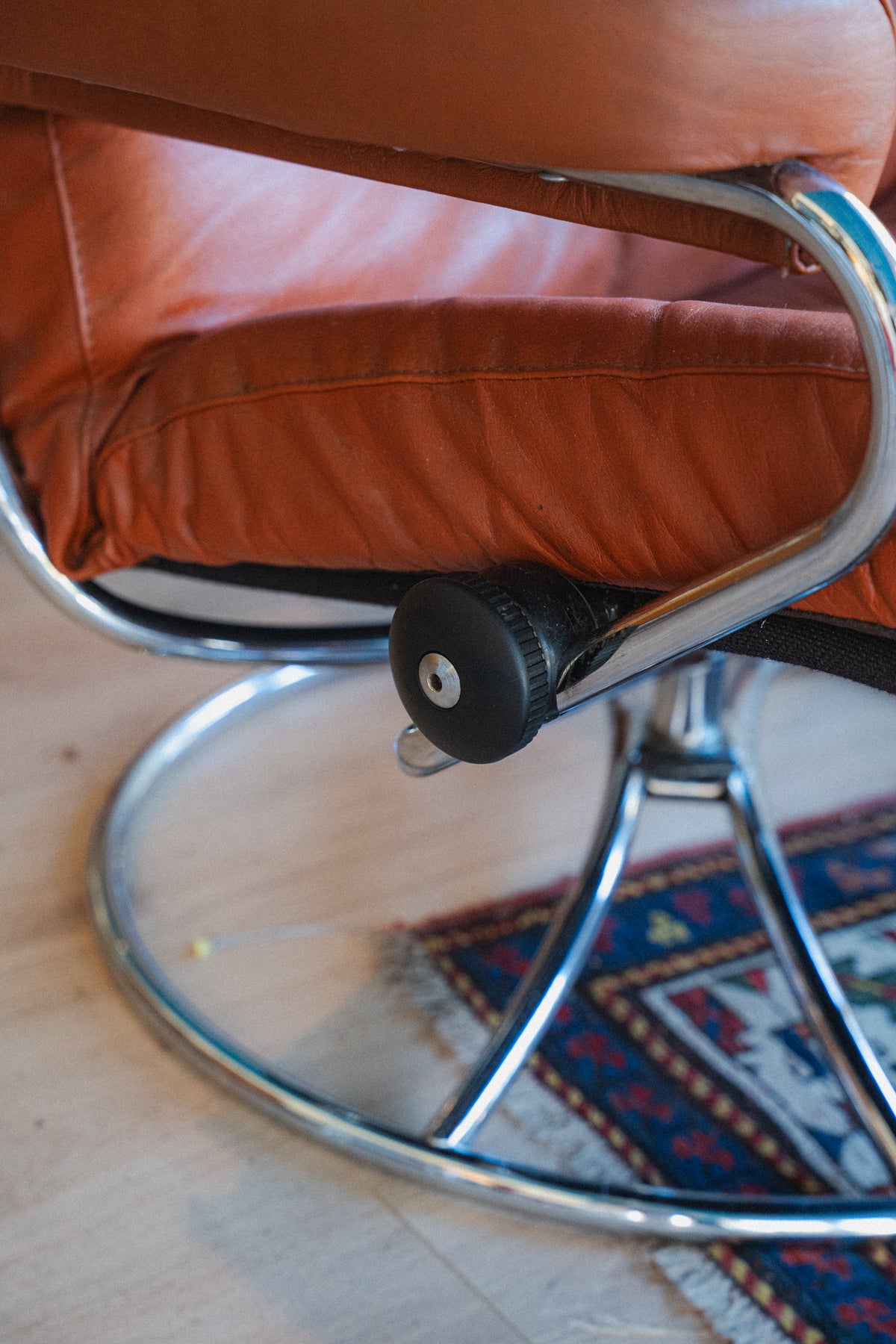 Ekornes Stressless Lounge Chair w/ Ottoman, Norway