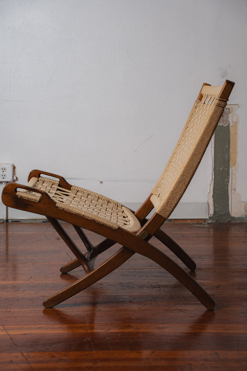 Yugoslavian Corded Folding Chair, in the Style of Hans Wegner