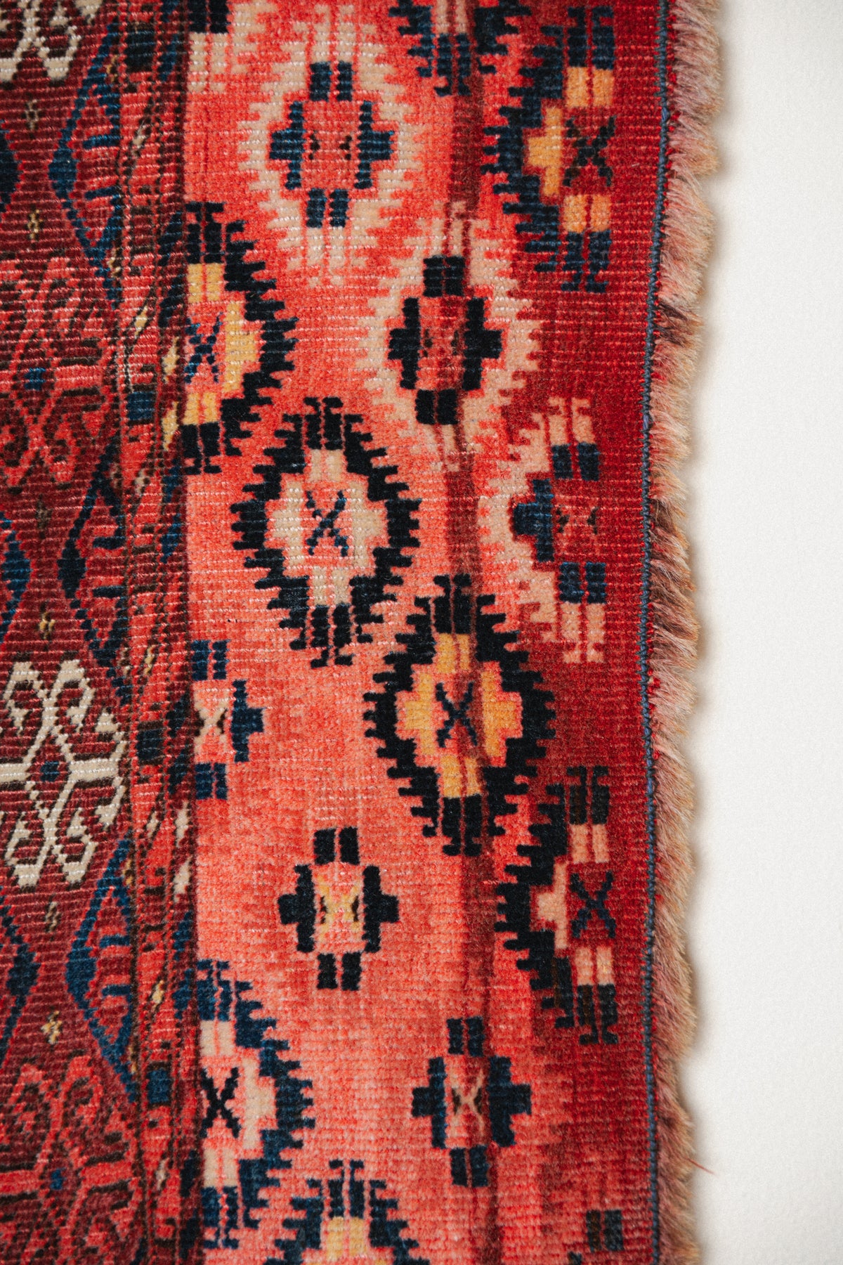 Antique Kizalayak Chuval, 2'10" x 4'10" - view 3