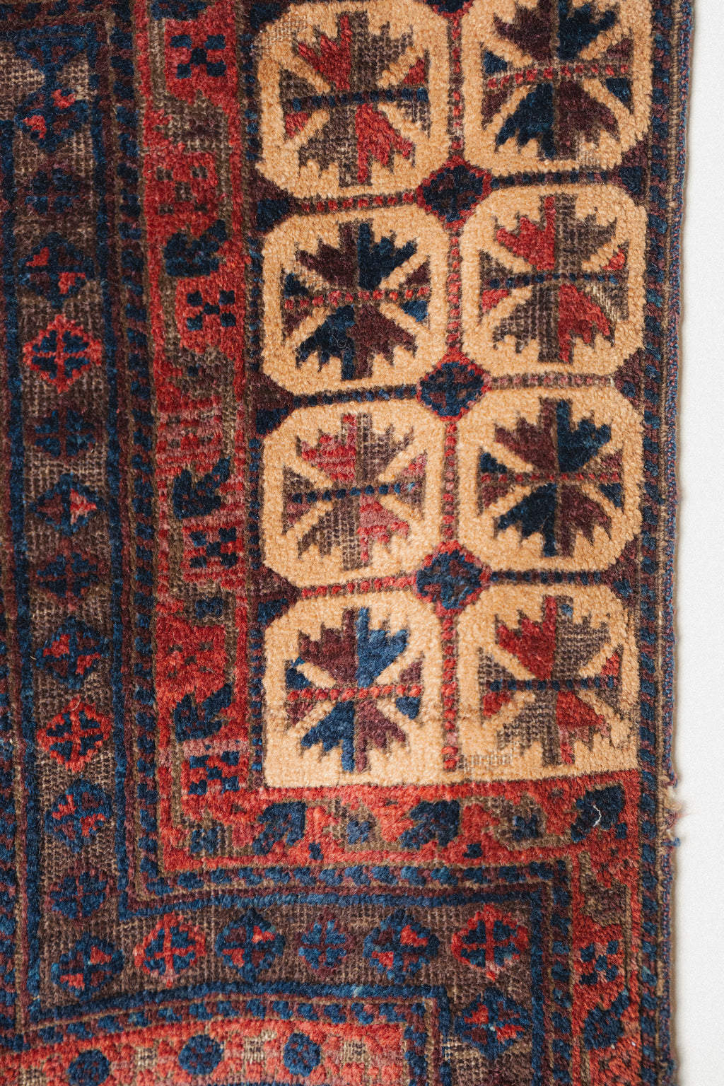 Antique Baluch Prayer Rug, 3'6" x 5'1" - view 5
