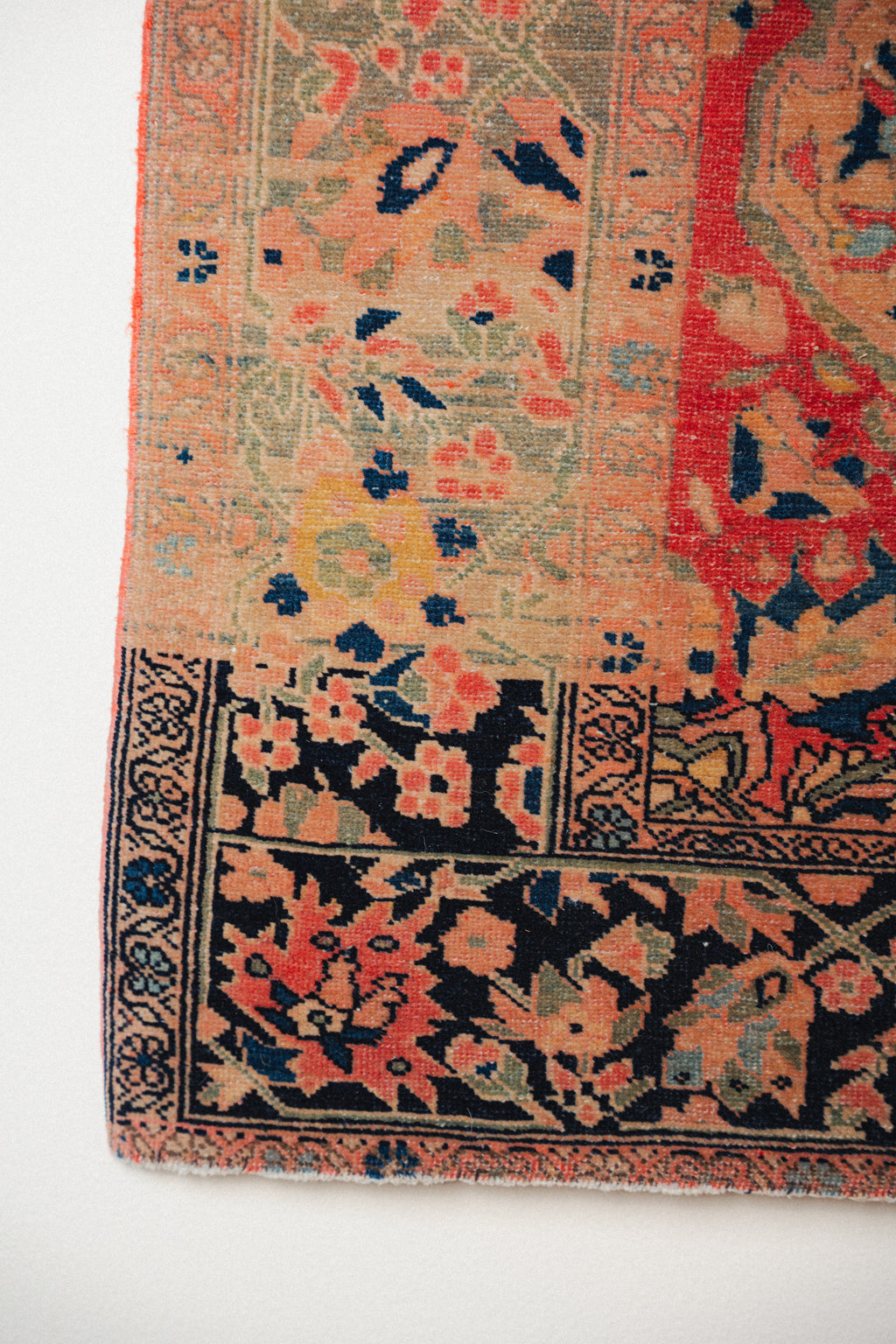 Antique Farahan Sarouk Rug, 3'3" x 5'1" - view 2