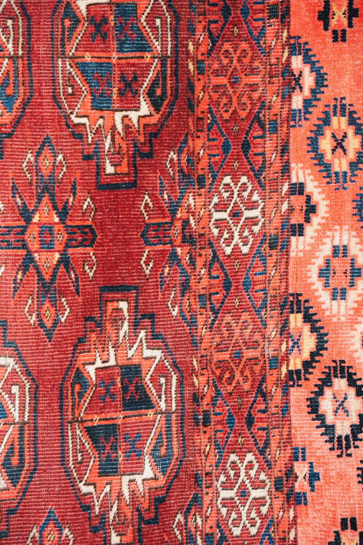 Antique Kizalayak Chuval, 2'10" x 4'10" - view 4